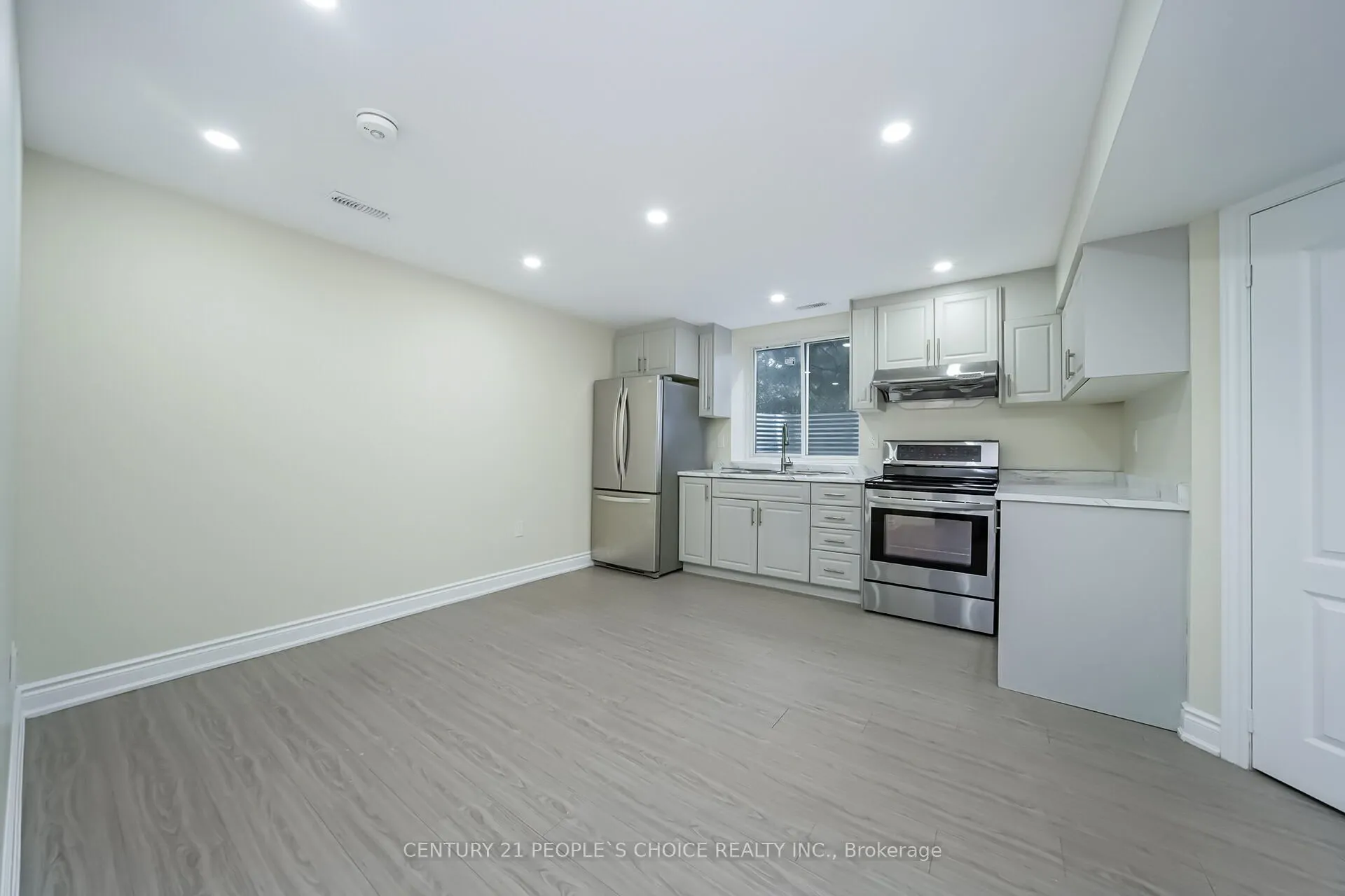 26 Chestermere Crescent