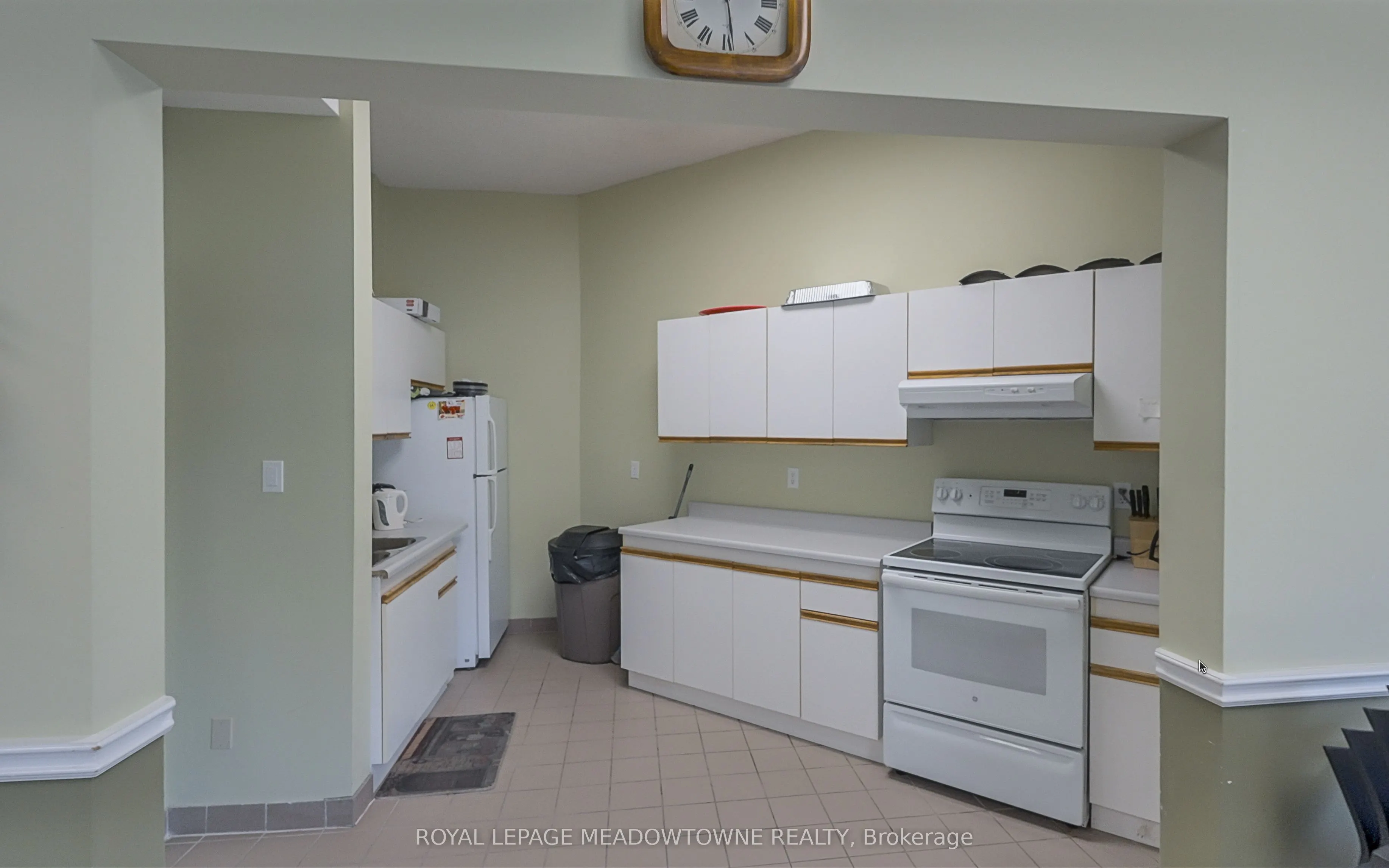 26 Hall Road, #302