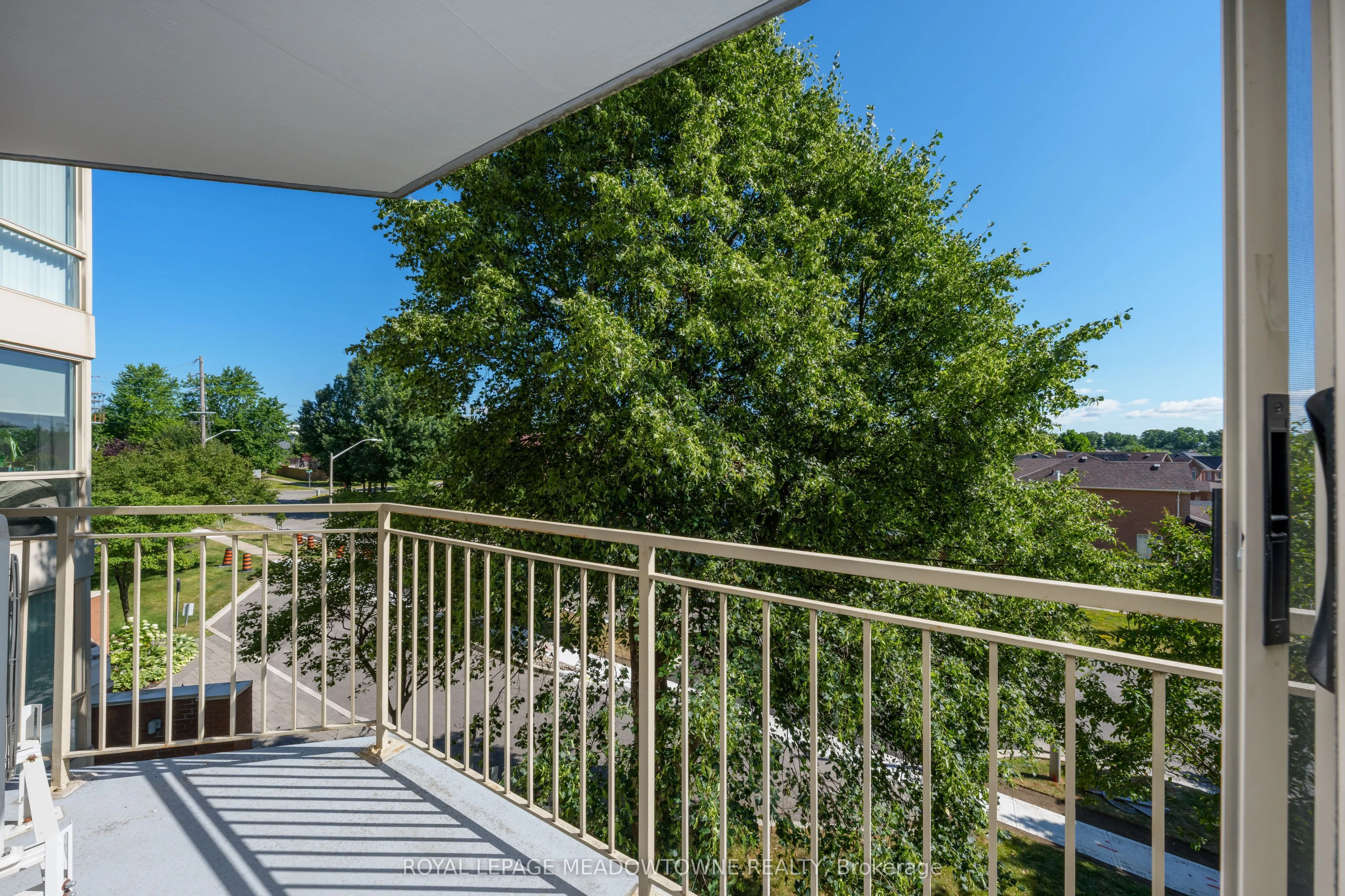 26 Hall Road, #302