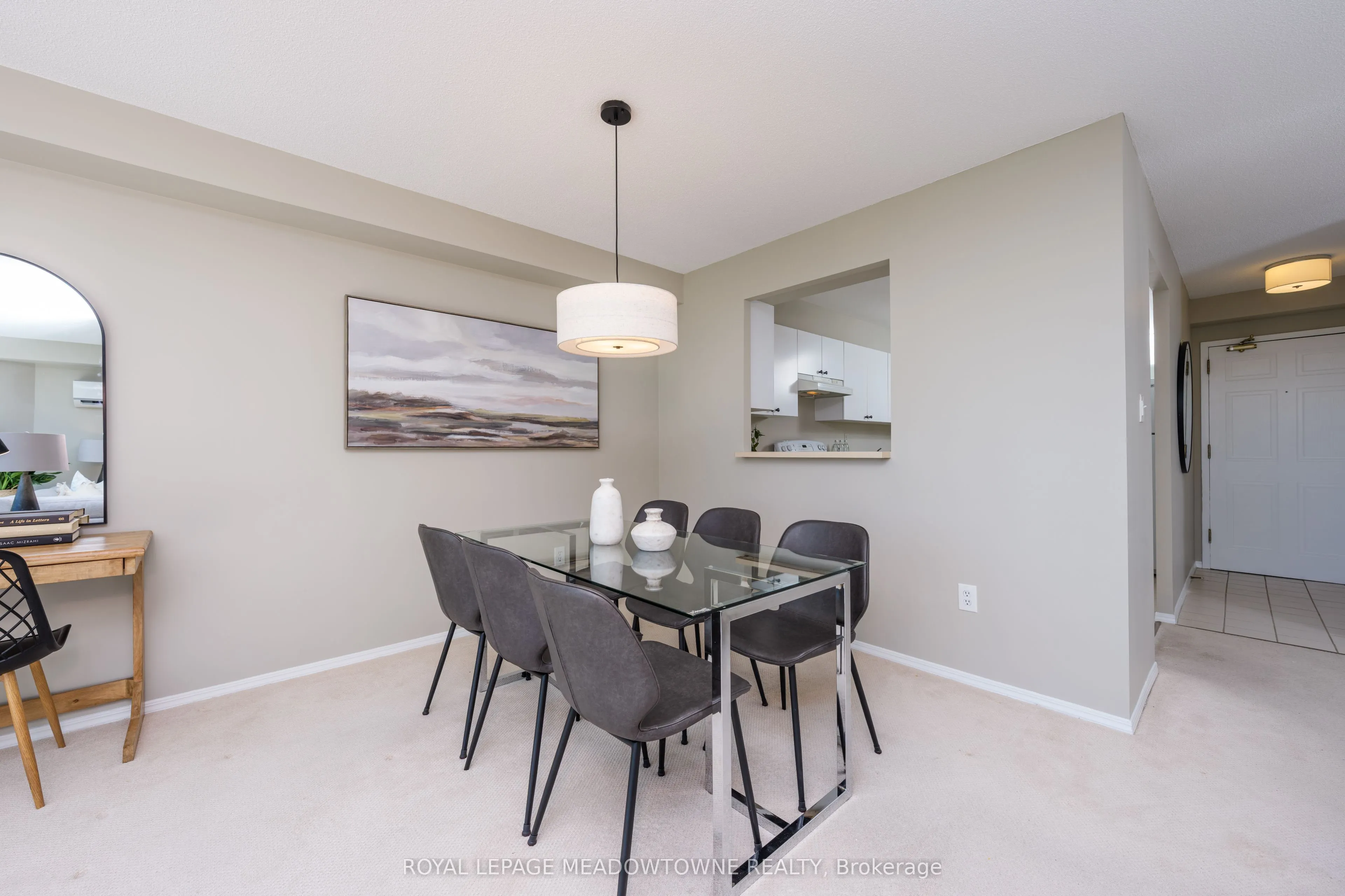 26 Hall Road, #302
