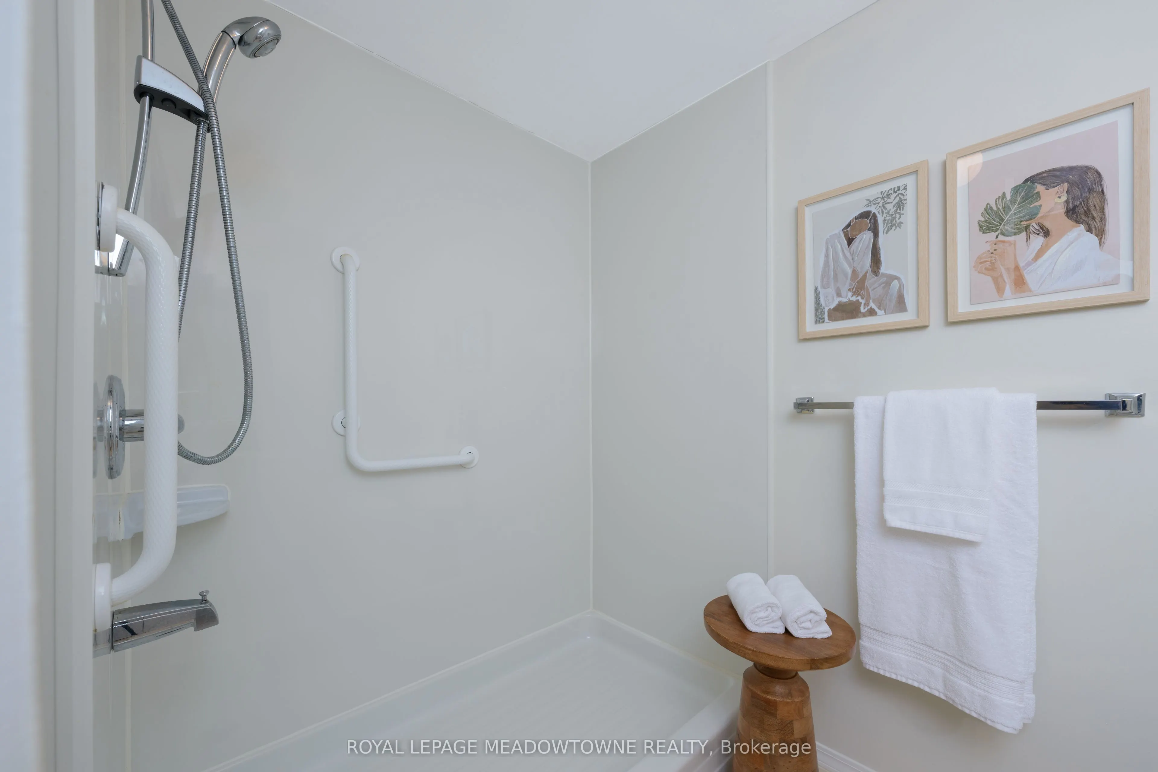 26 Hall Road, #302
