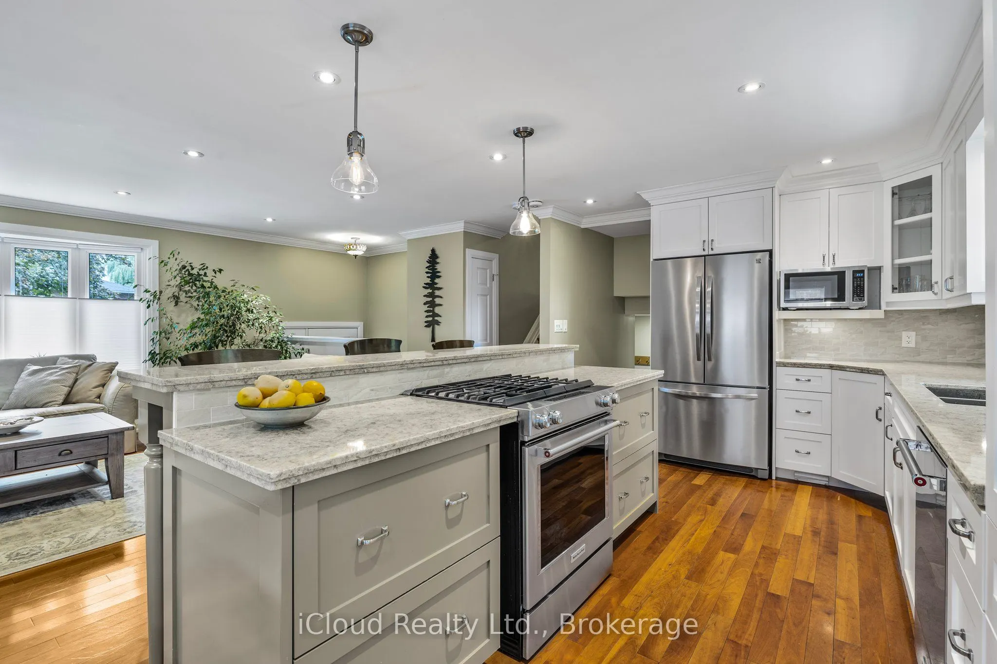 8 Glenforest Street