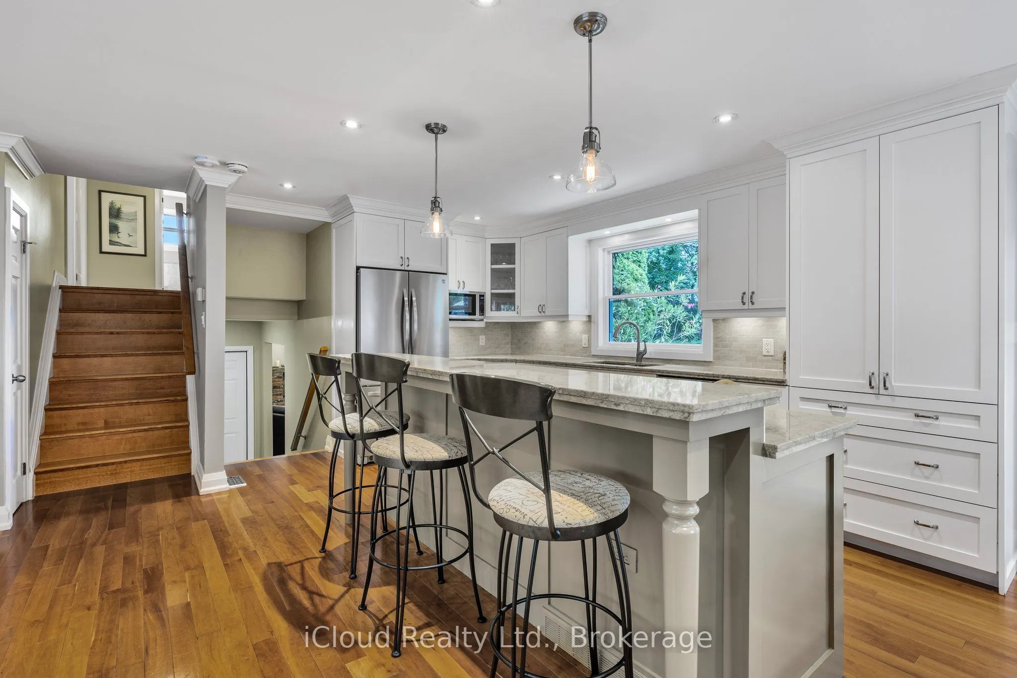 8 Glenforest Street