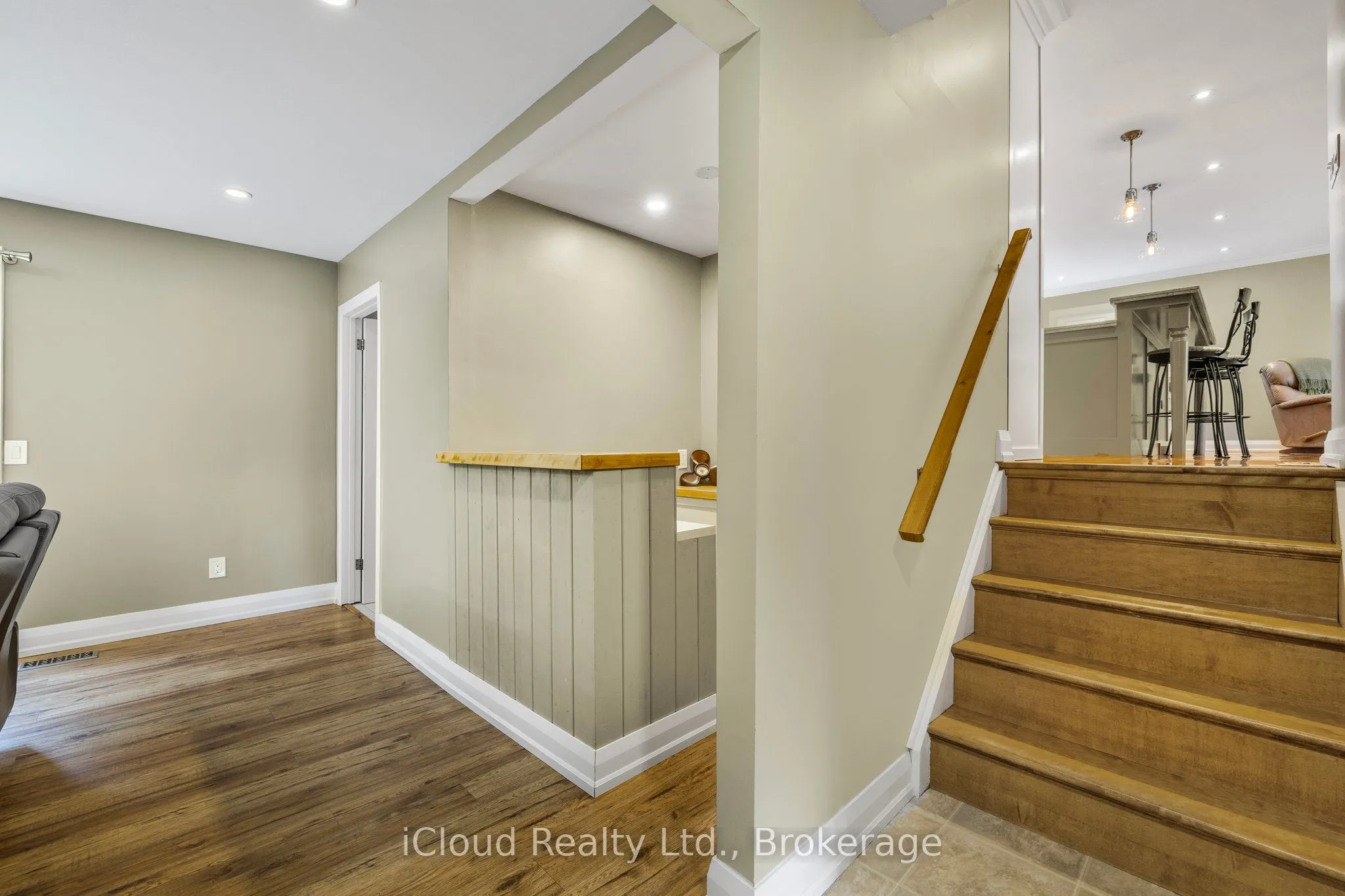 8 Glenforest Street