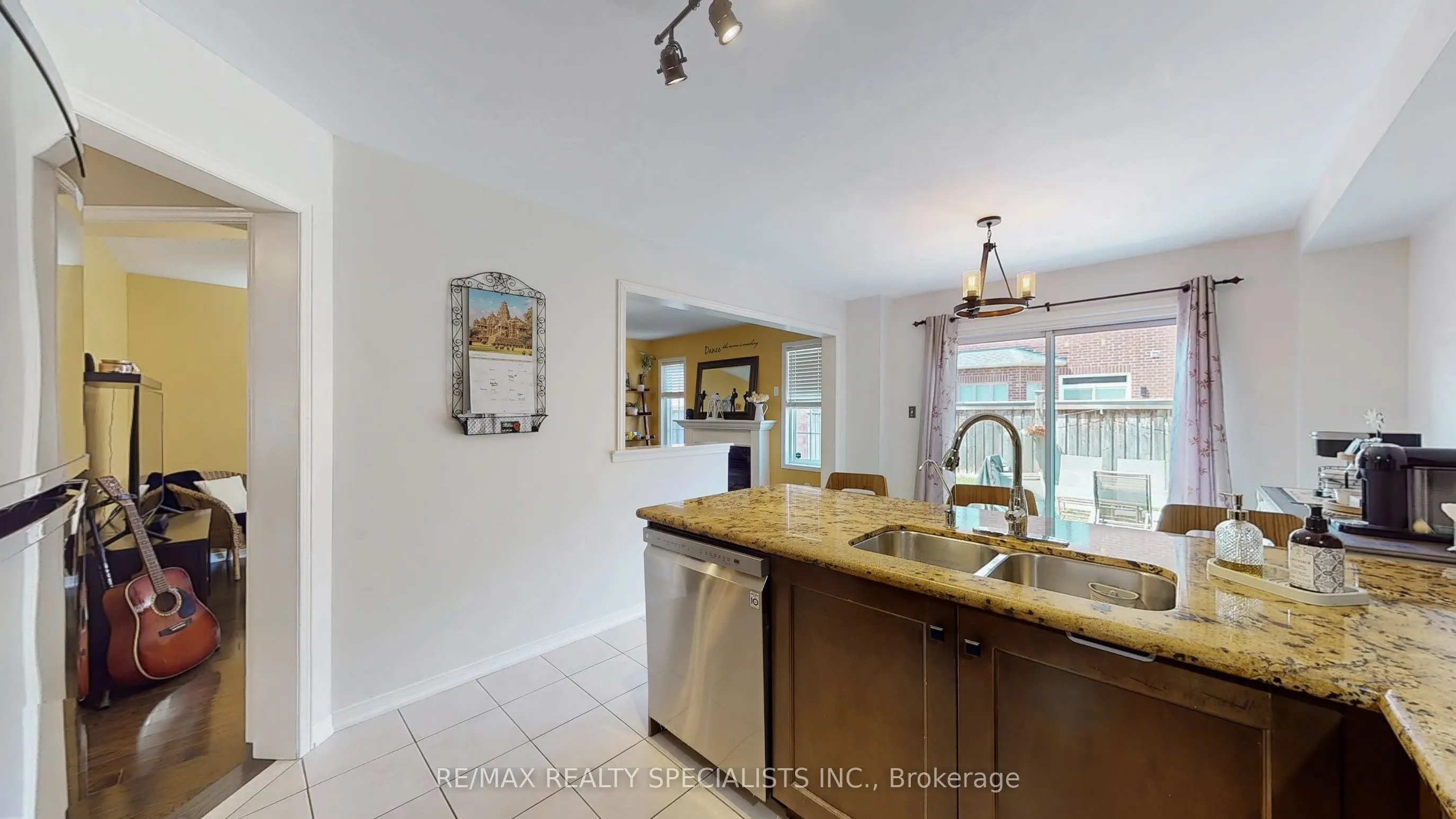 482 Grant Way