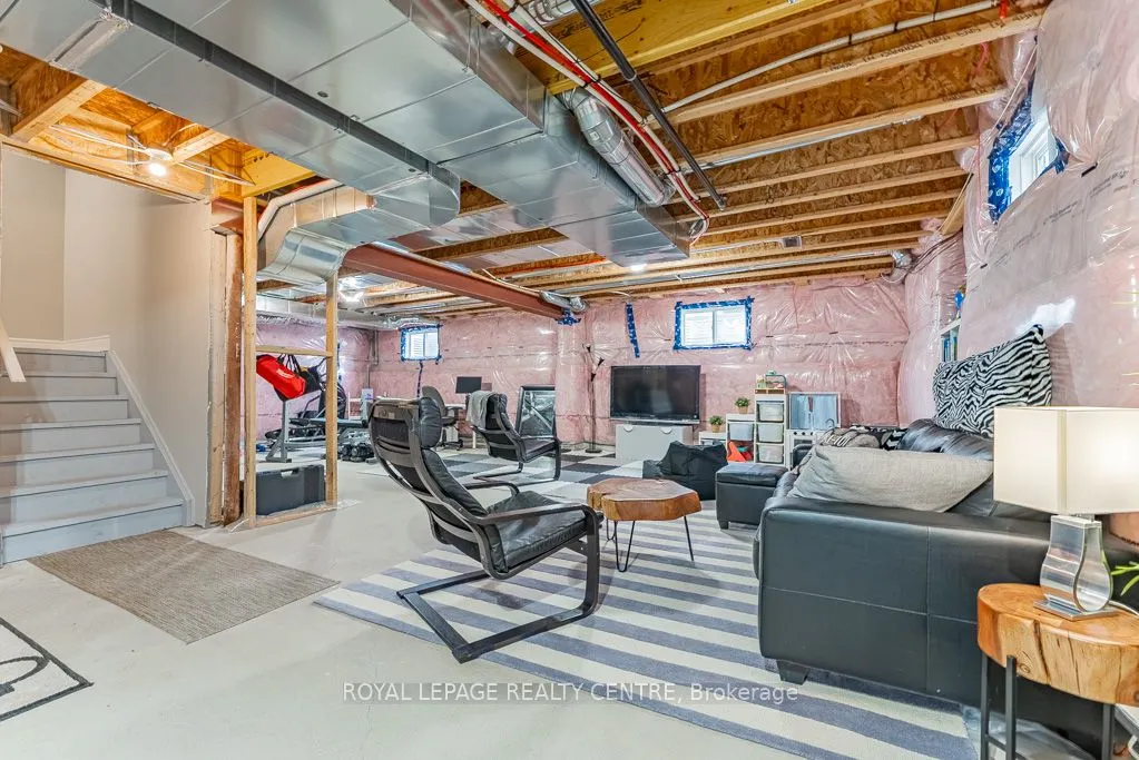 1409 Argall Court