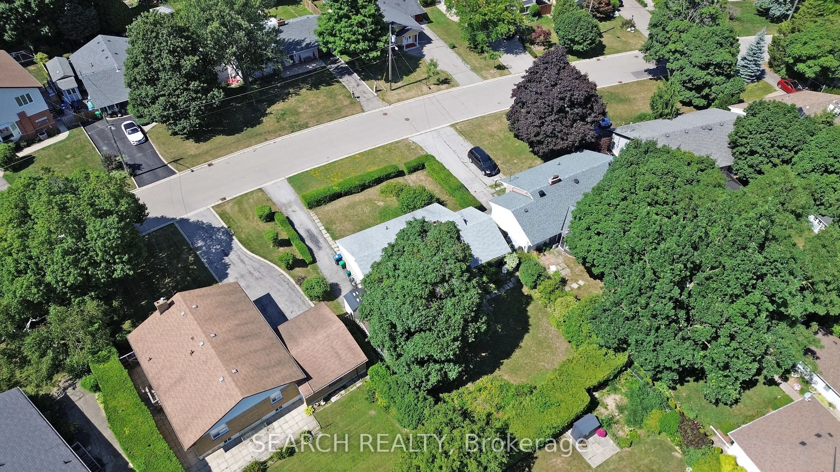 6 De Jong Drive