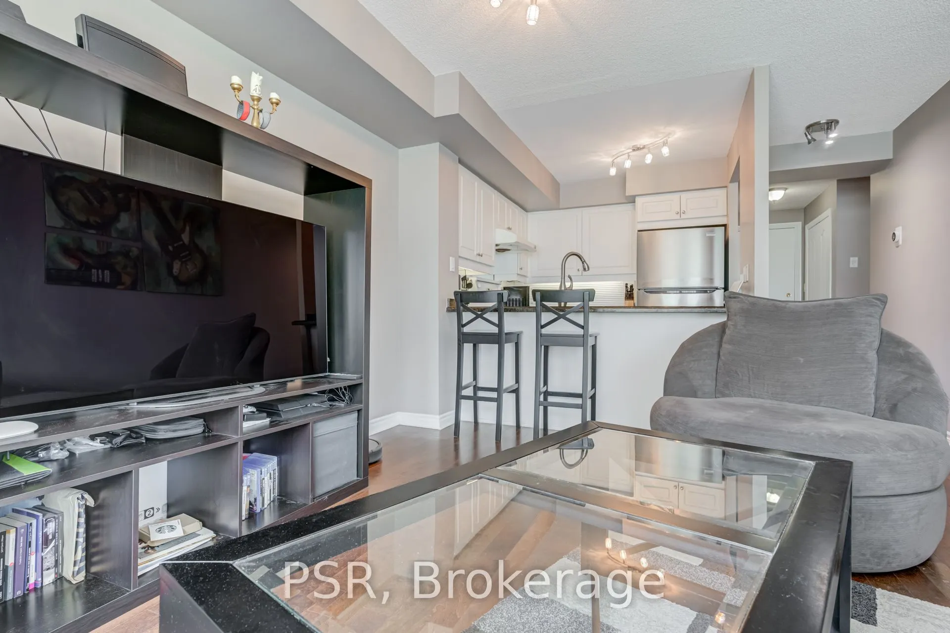2111 Lake Shore Boulevard W, #507