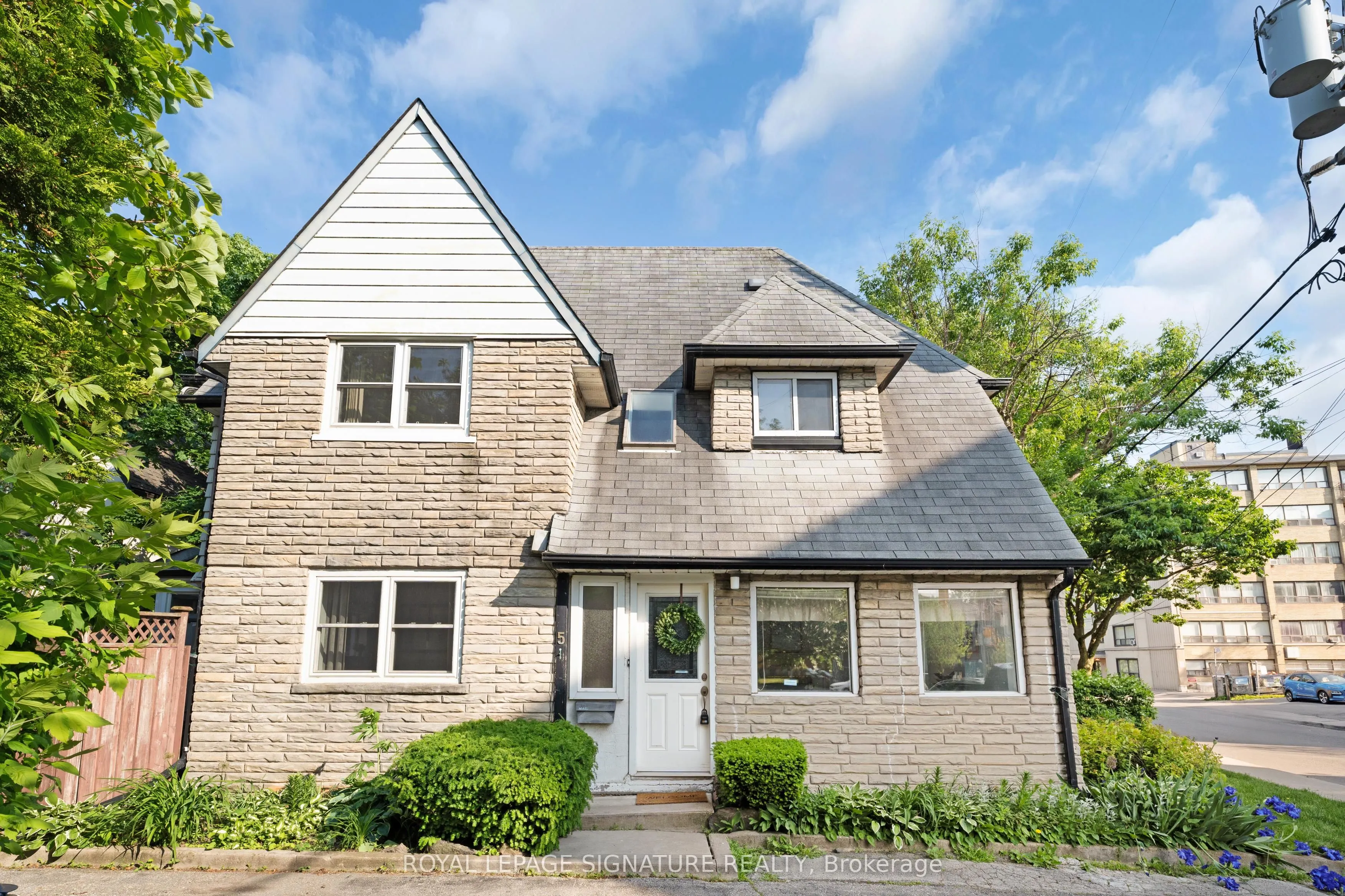 5 Royal York Road