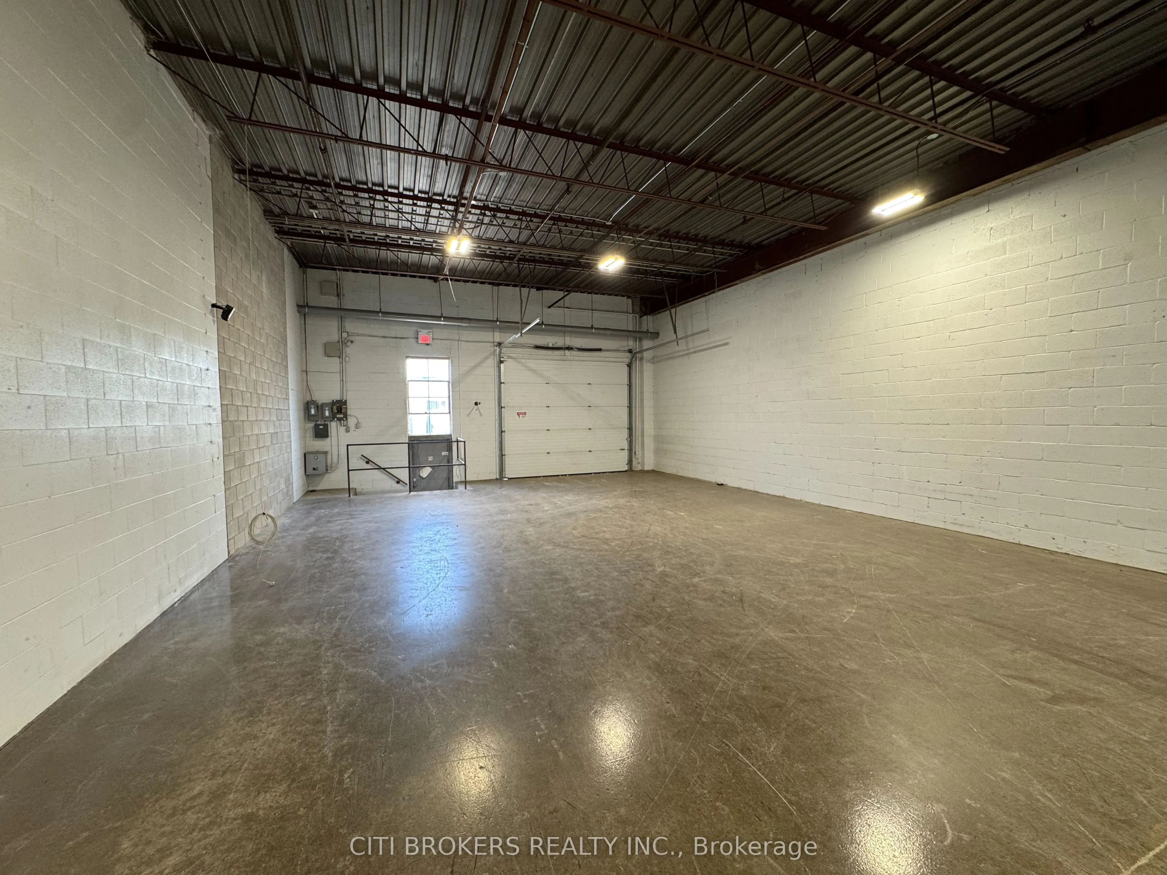 80 Hale Road, #8