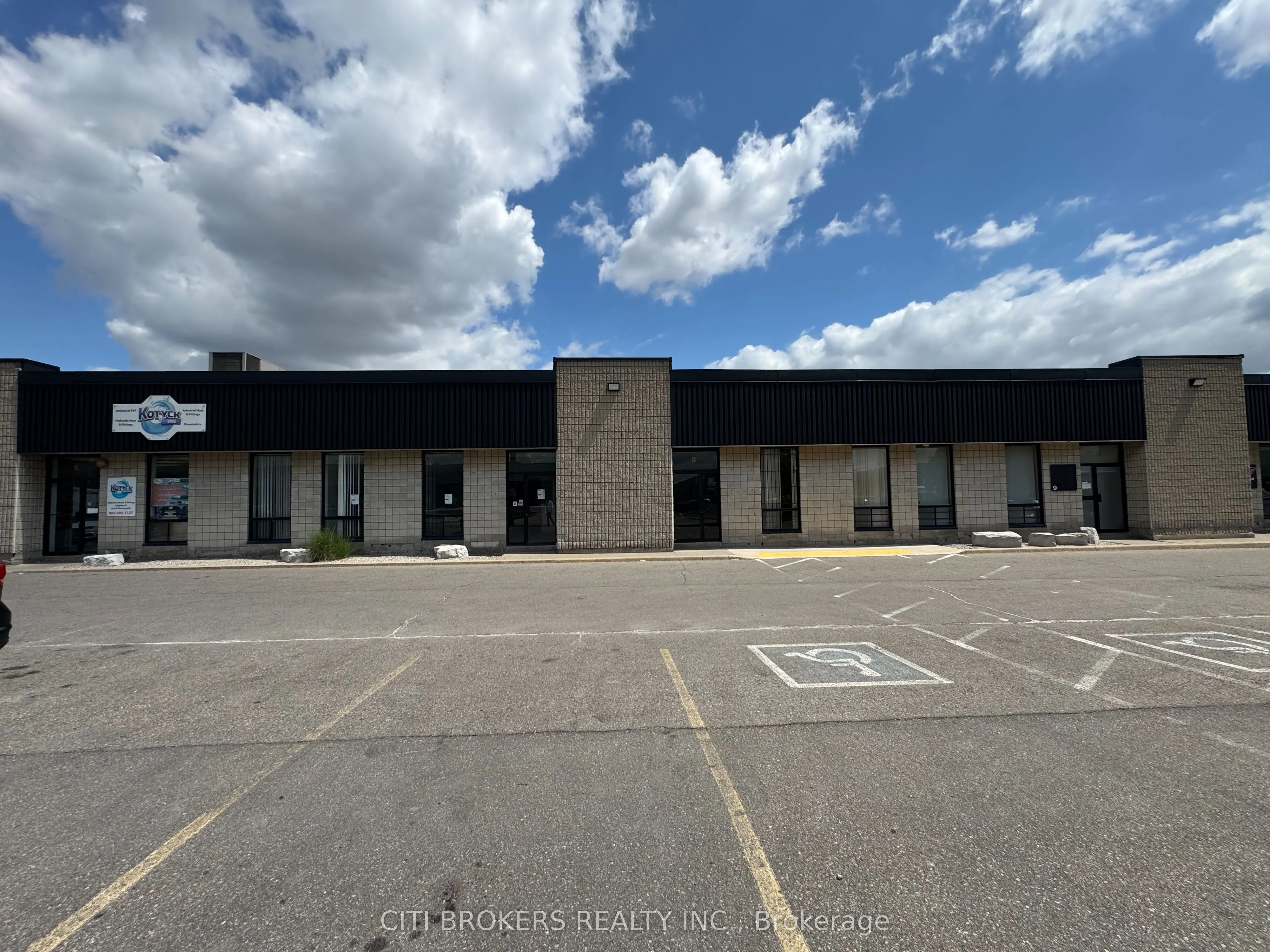 80 Hale Road, #8