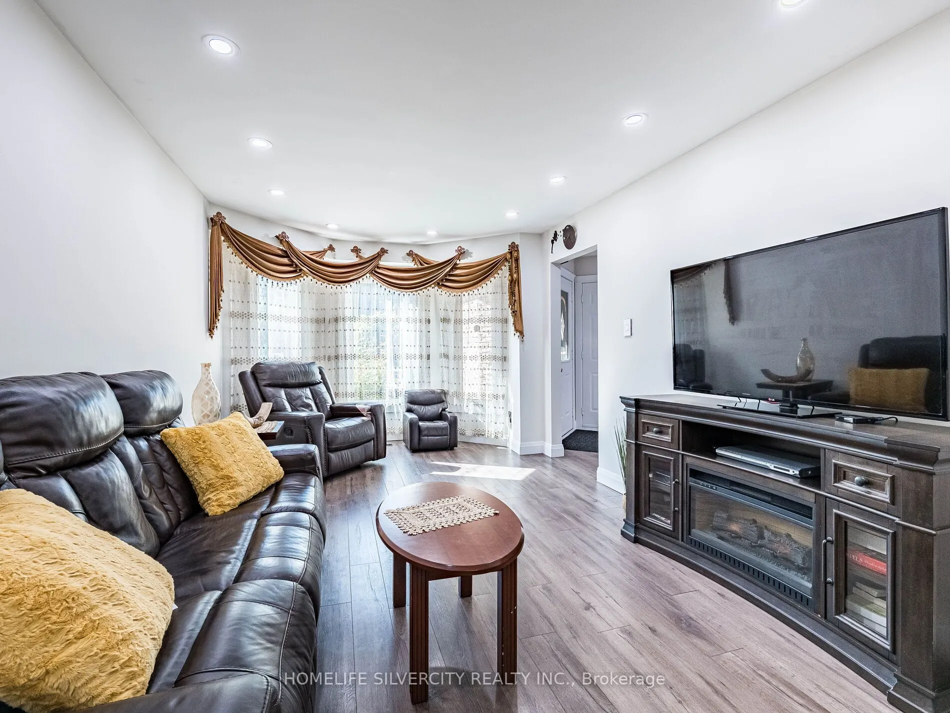 6251 Saltmarsh Court