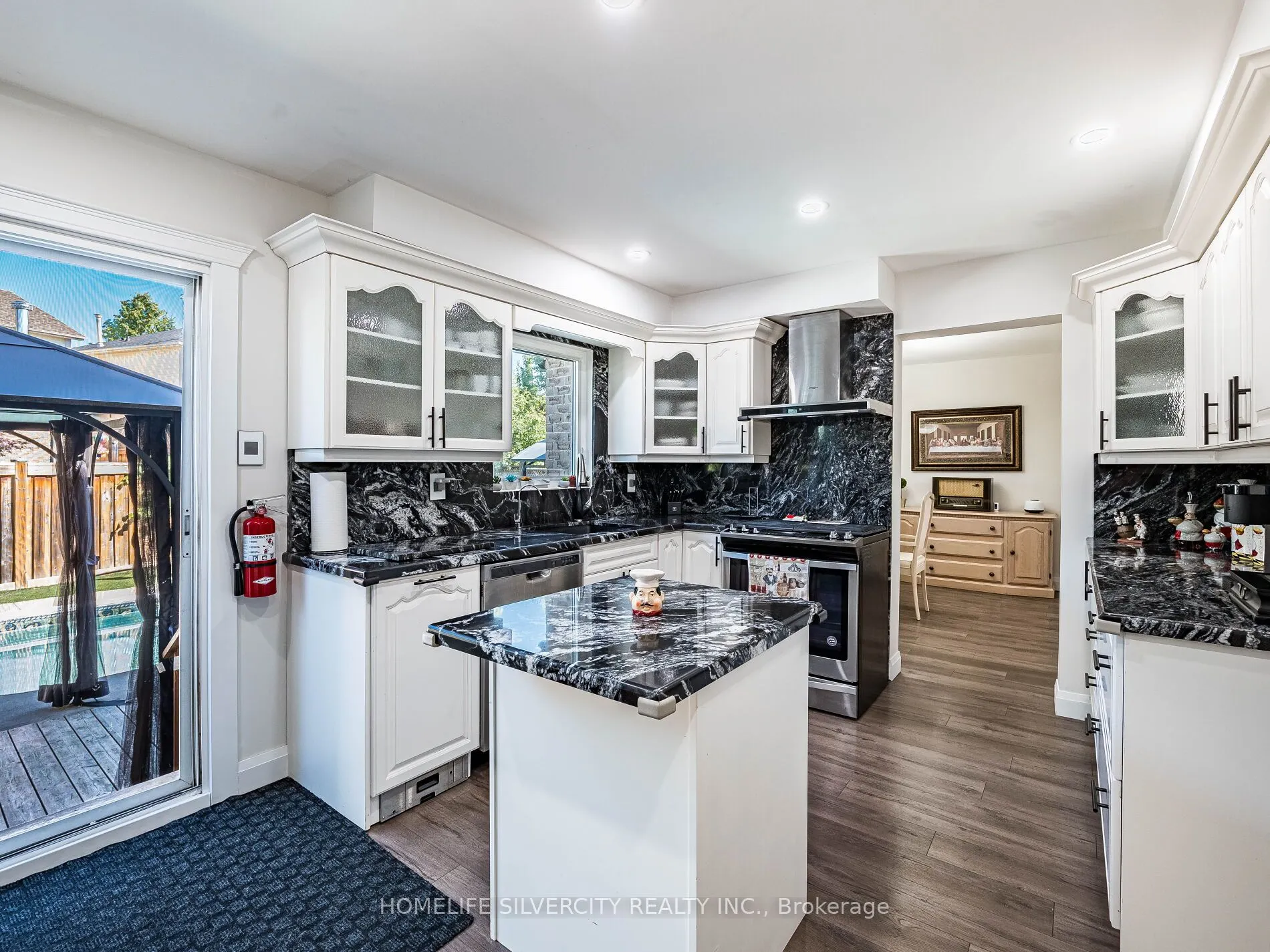 6251 Saltmarsh Court
