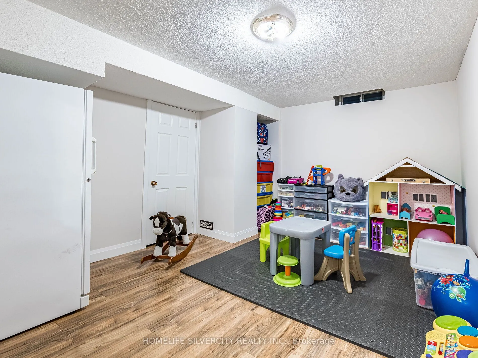 6251 Saltmarsh Court