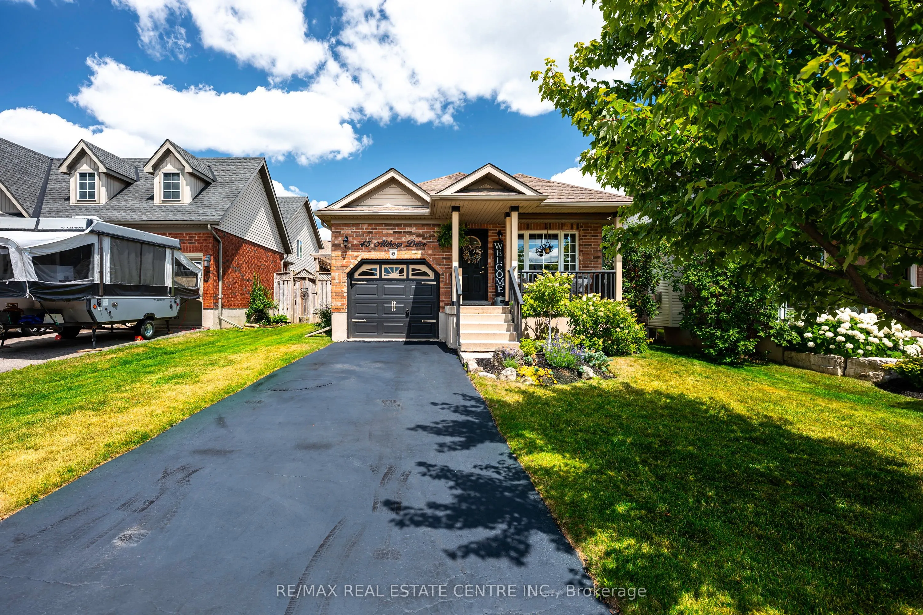 45 Althorp Drive
