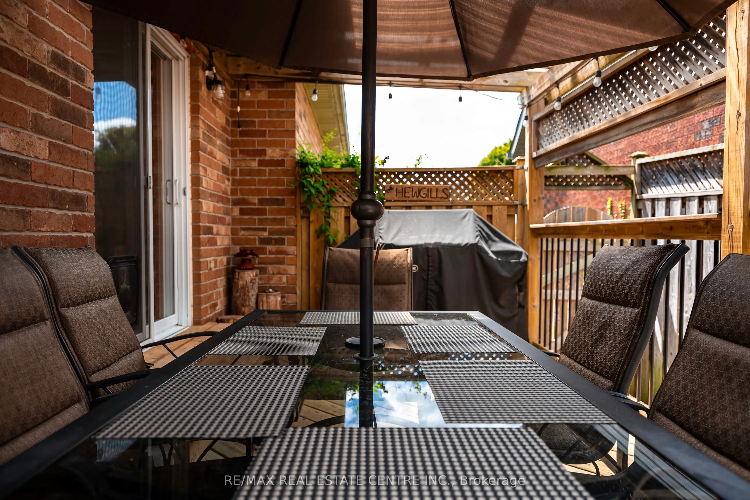 45 Althorp Drive