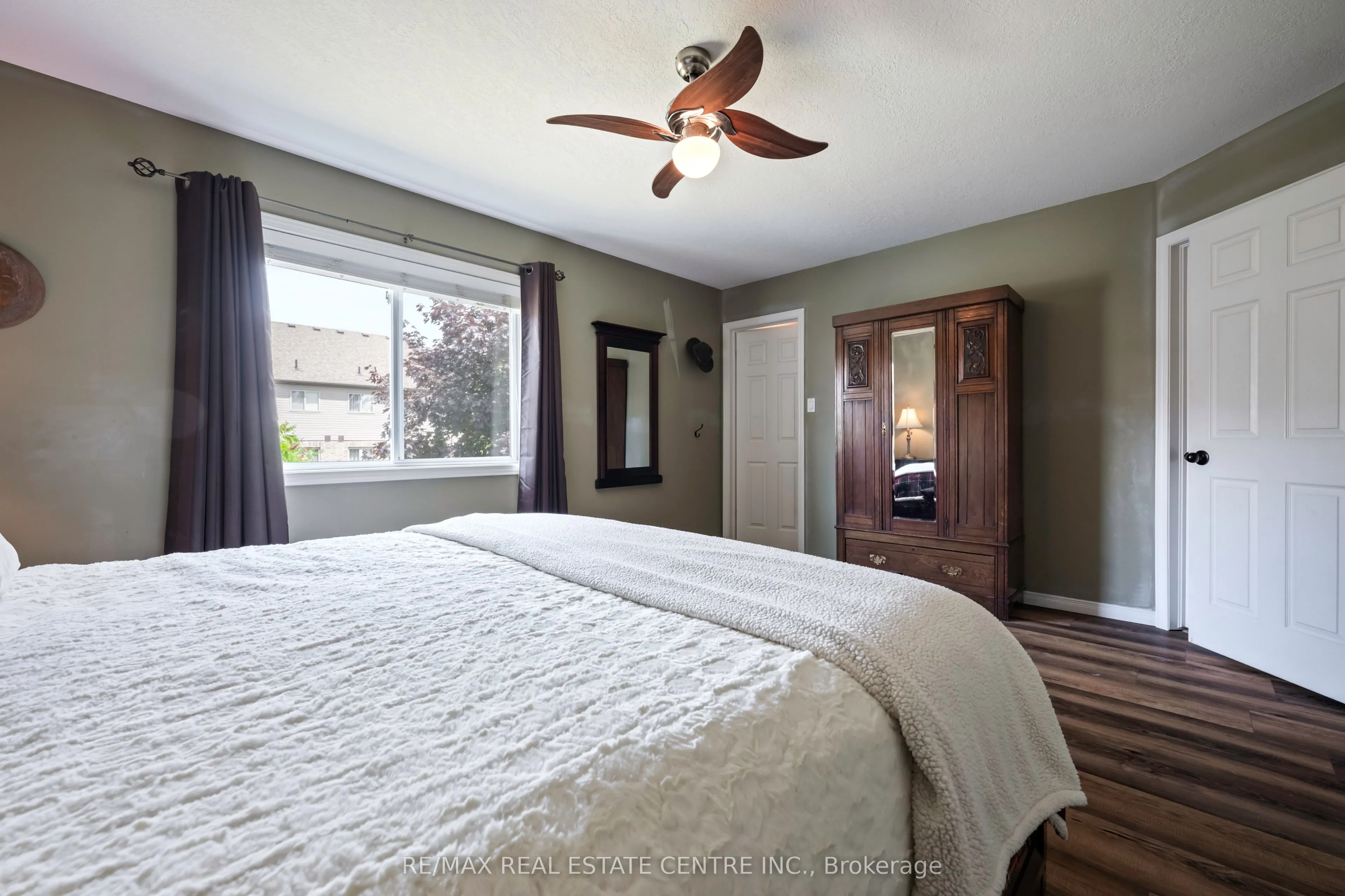 45 Althorp Drive