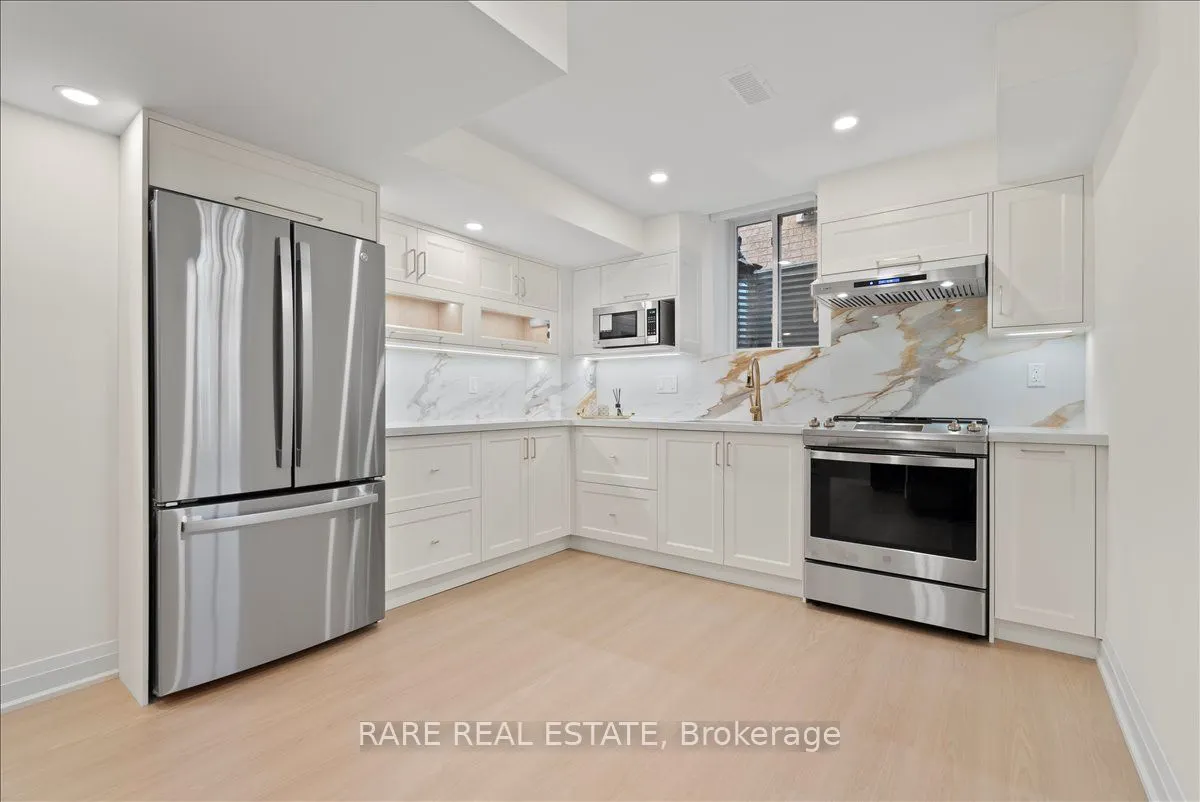 25 Atira Avenue, #Lower
