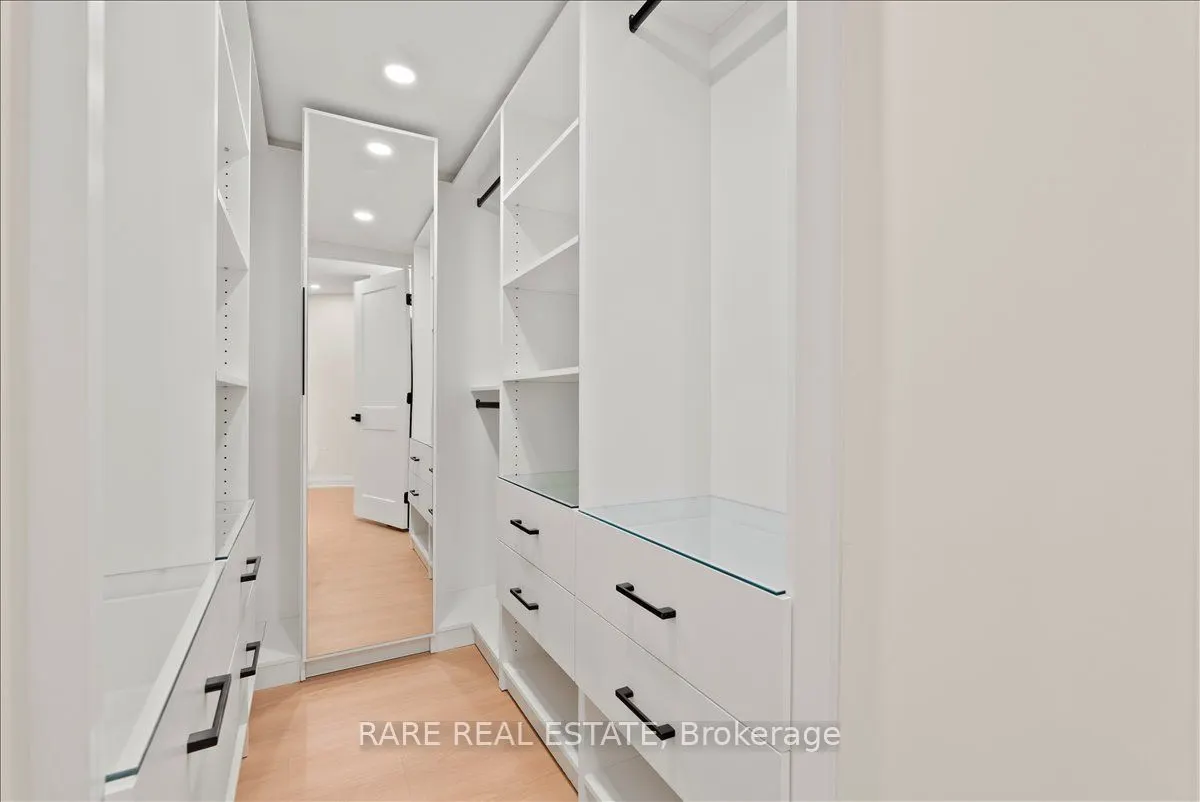 25 Atira Avenue, #Lower