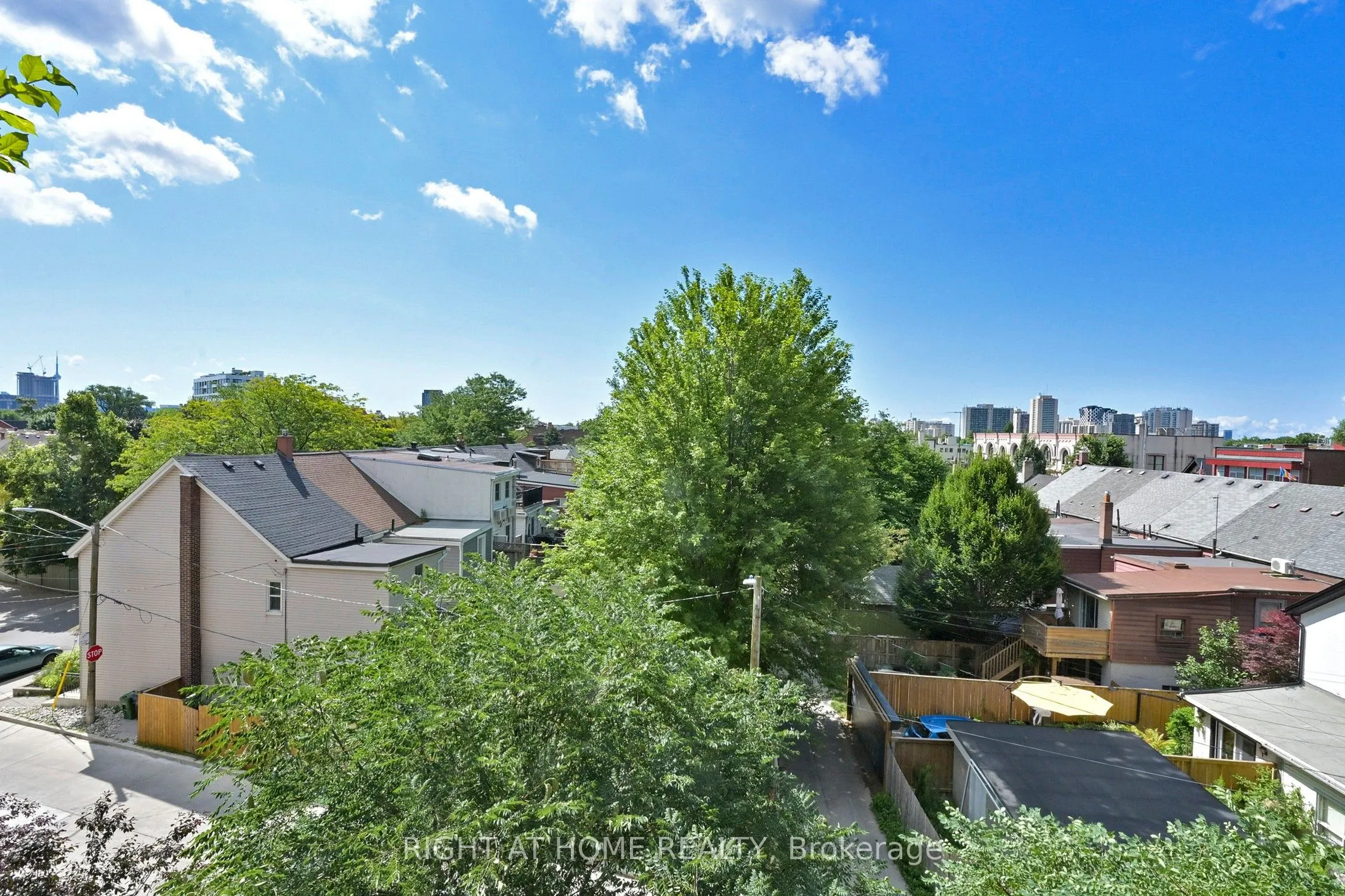 61 Heintzman Street, #413
