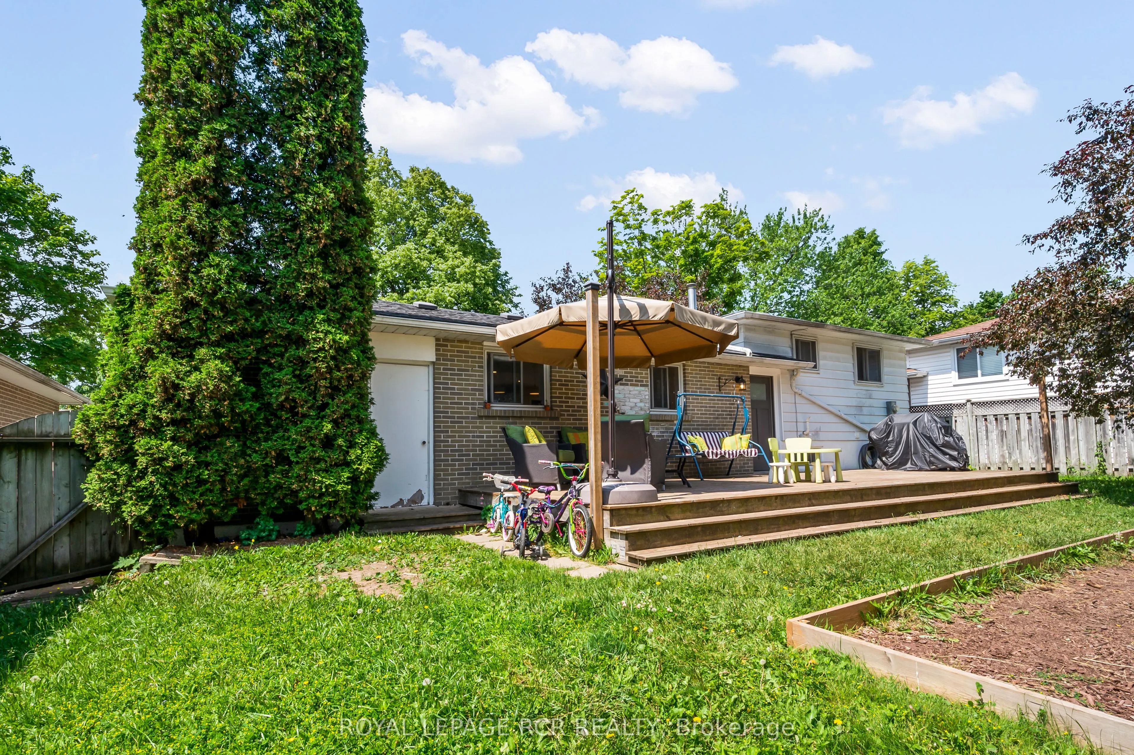 23 Highland Drive