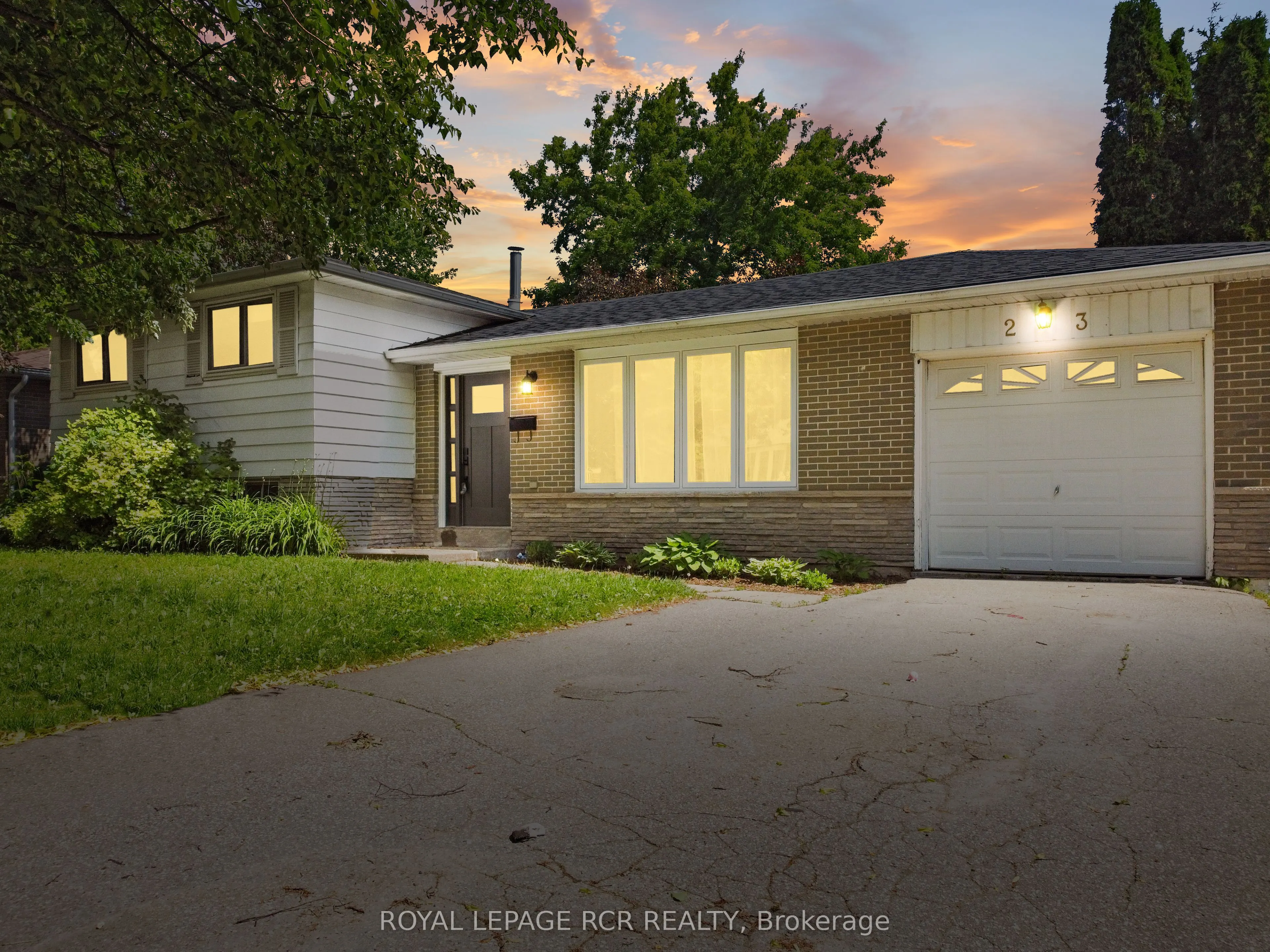 23 Highland Drive