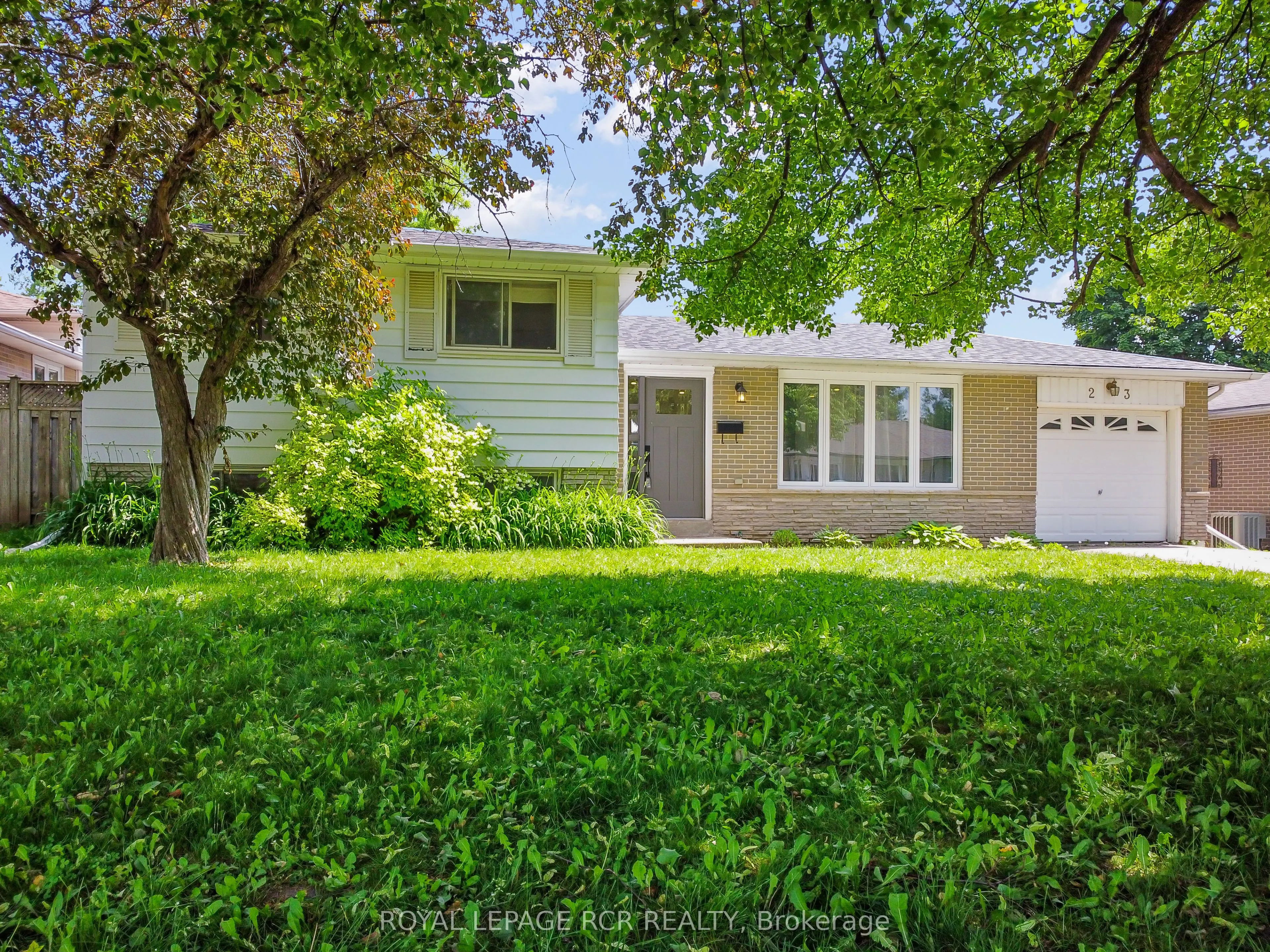 23 Highland Drive