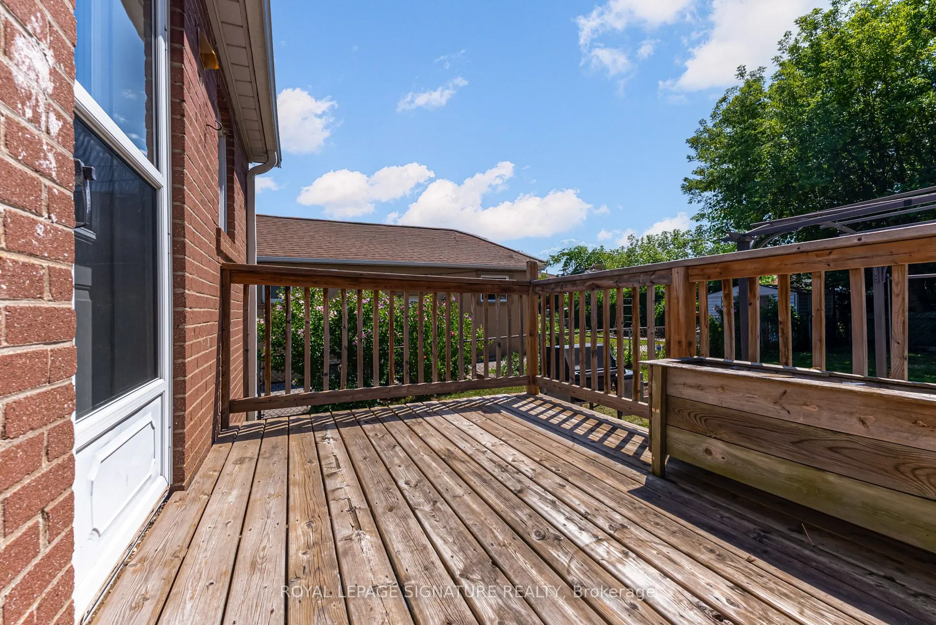 5 Densmore Avenue