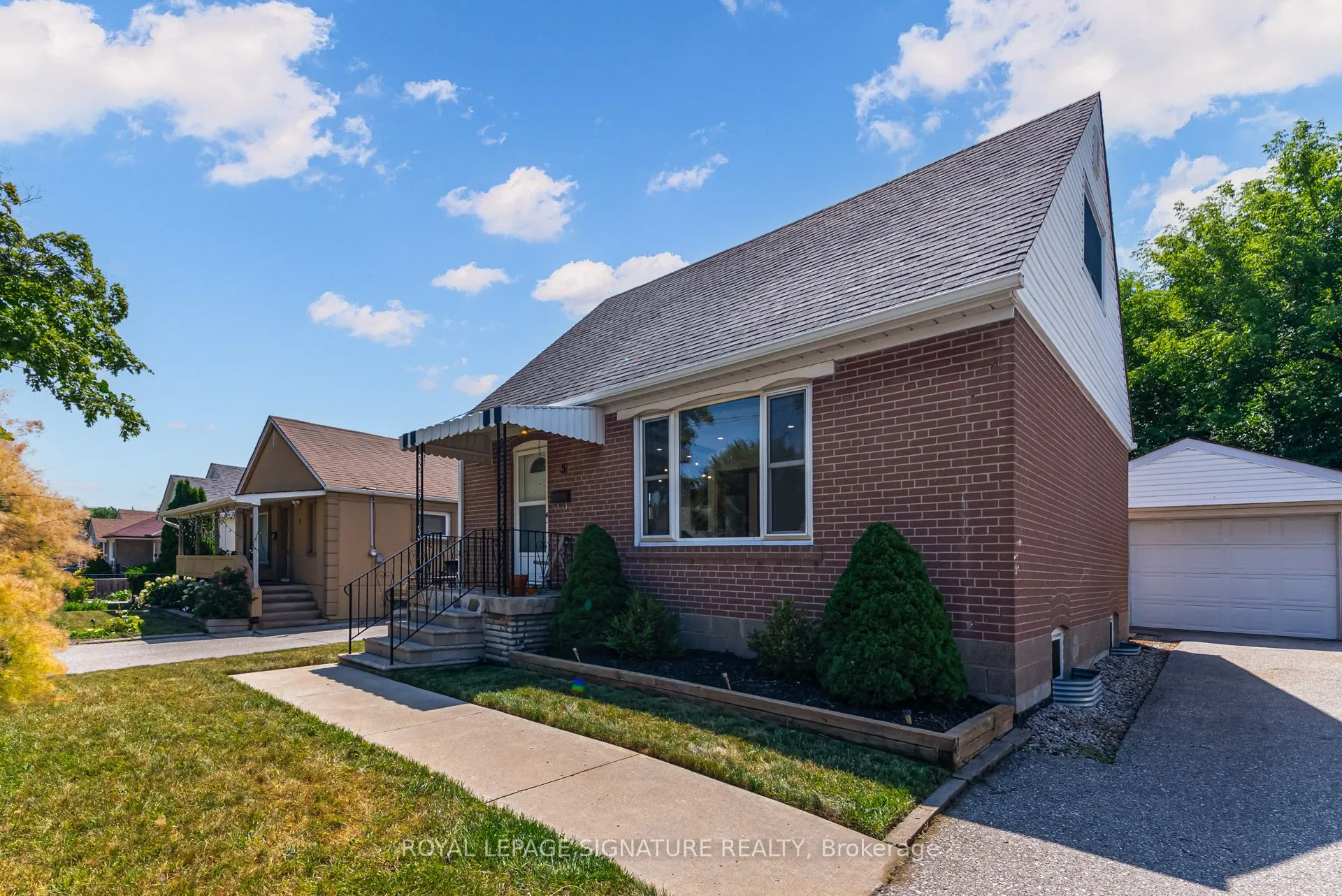 5 Densmore Avenue