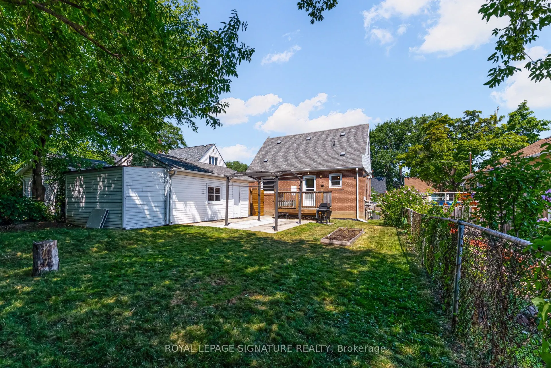 5 Densmore Avenue
