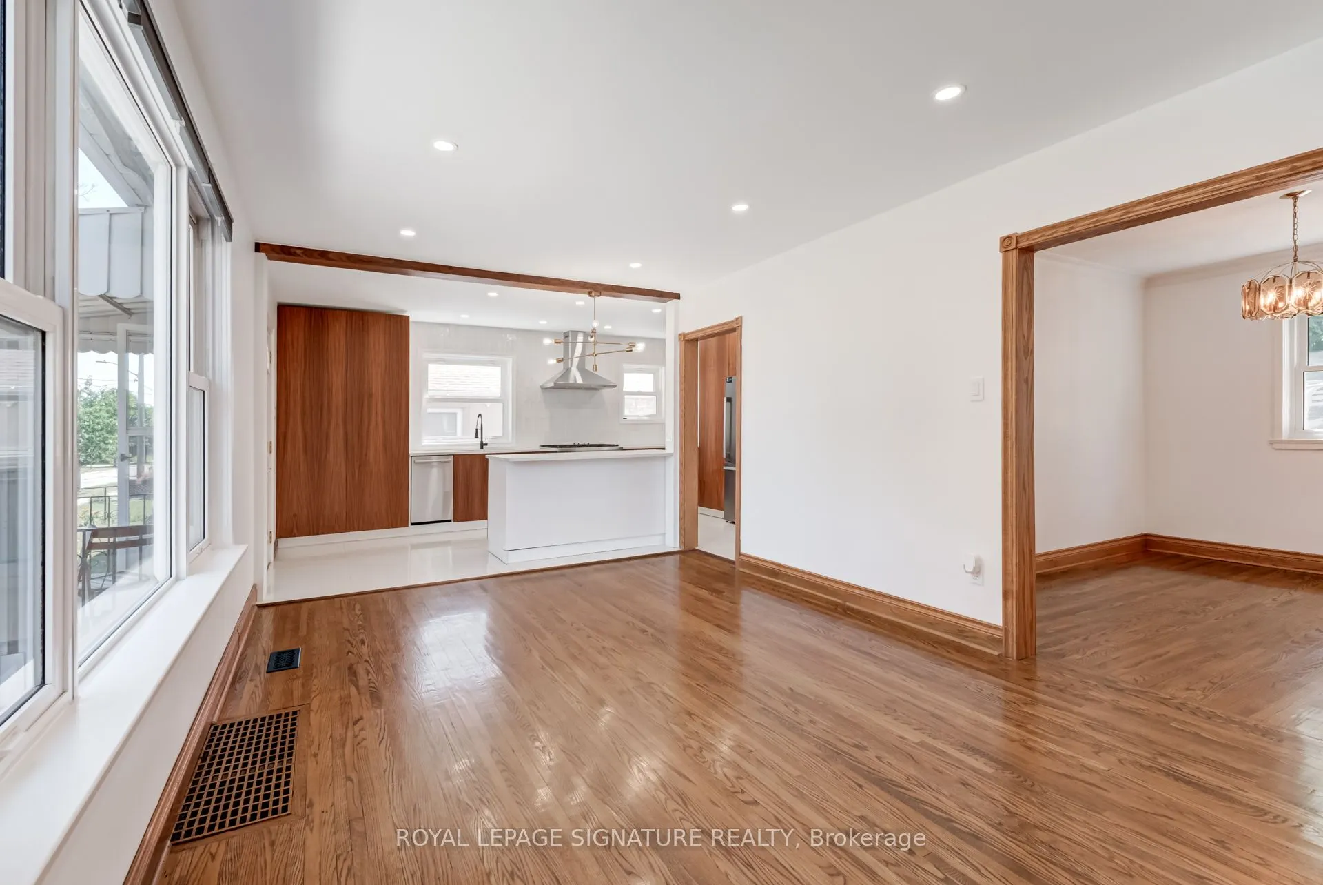 5 Densmore Avenue