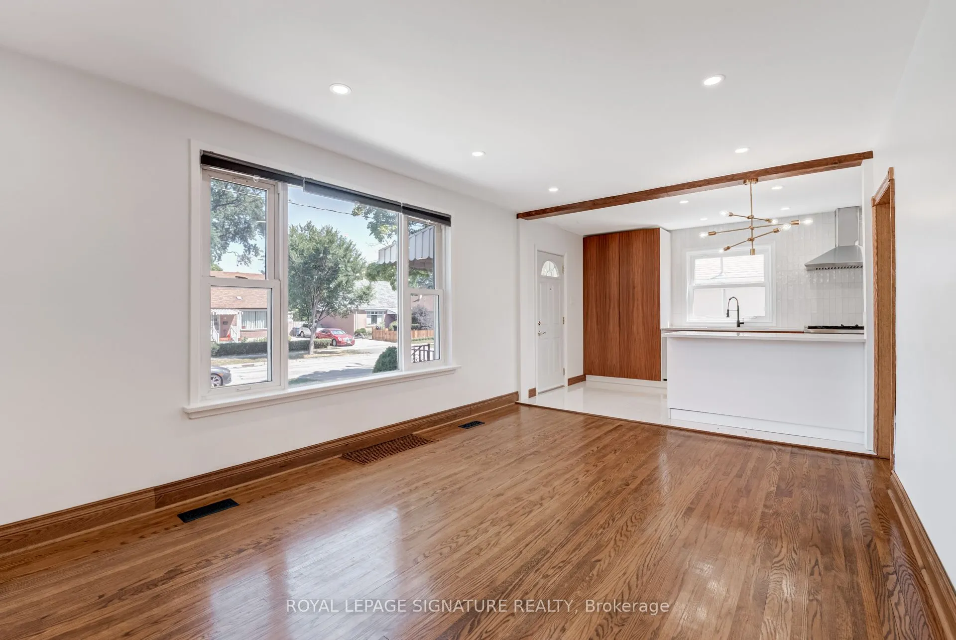 5 Densmore Avenue