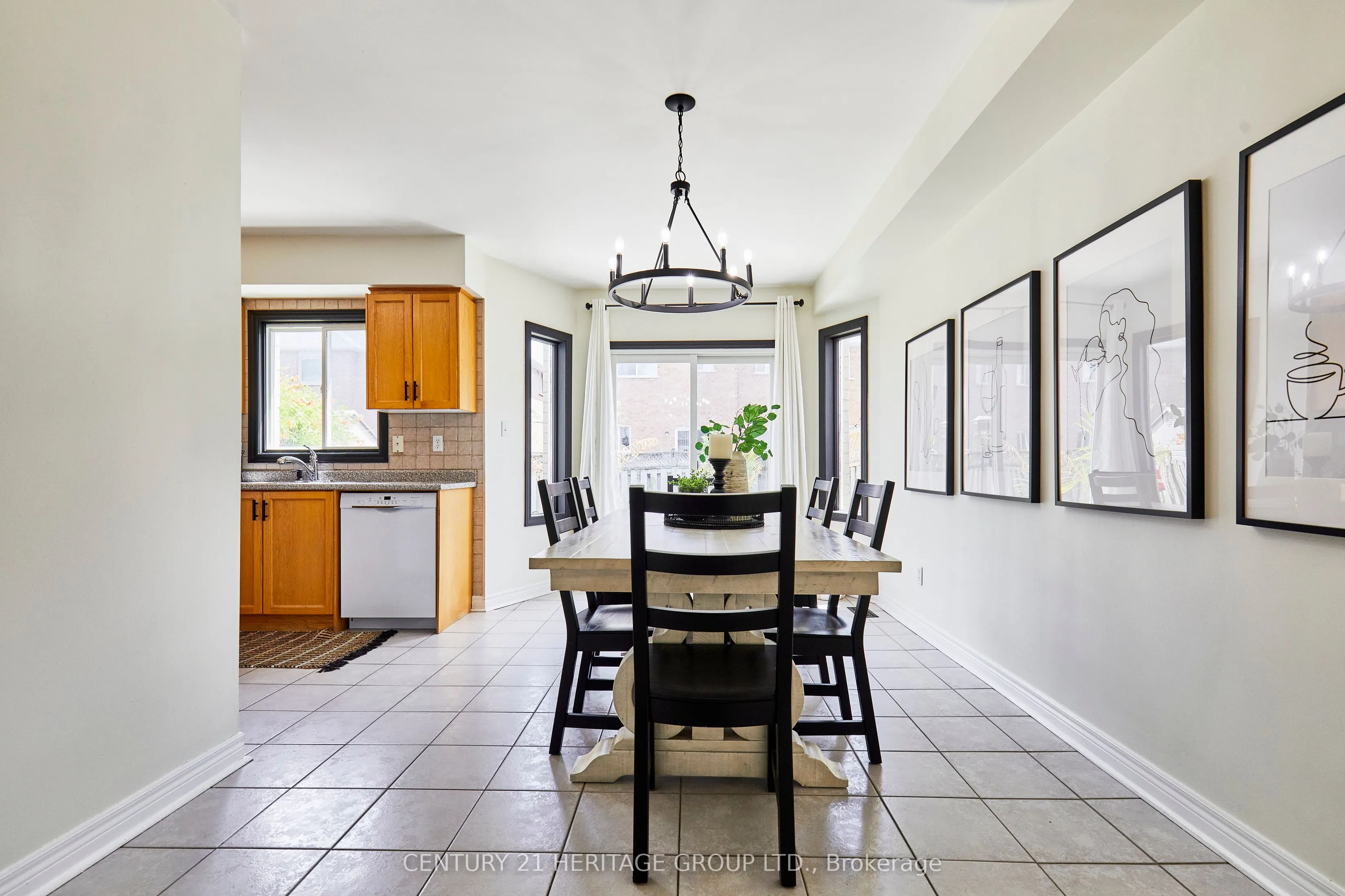 13 Carriage House Road