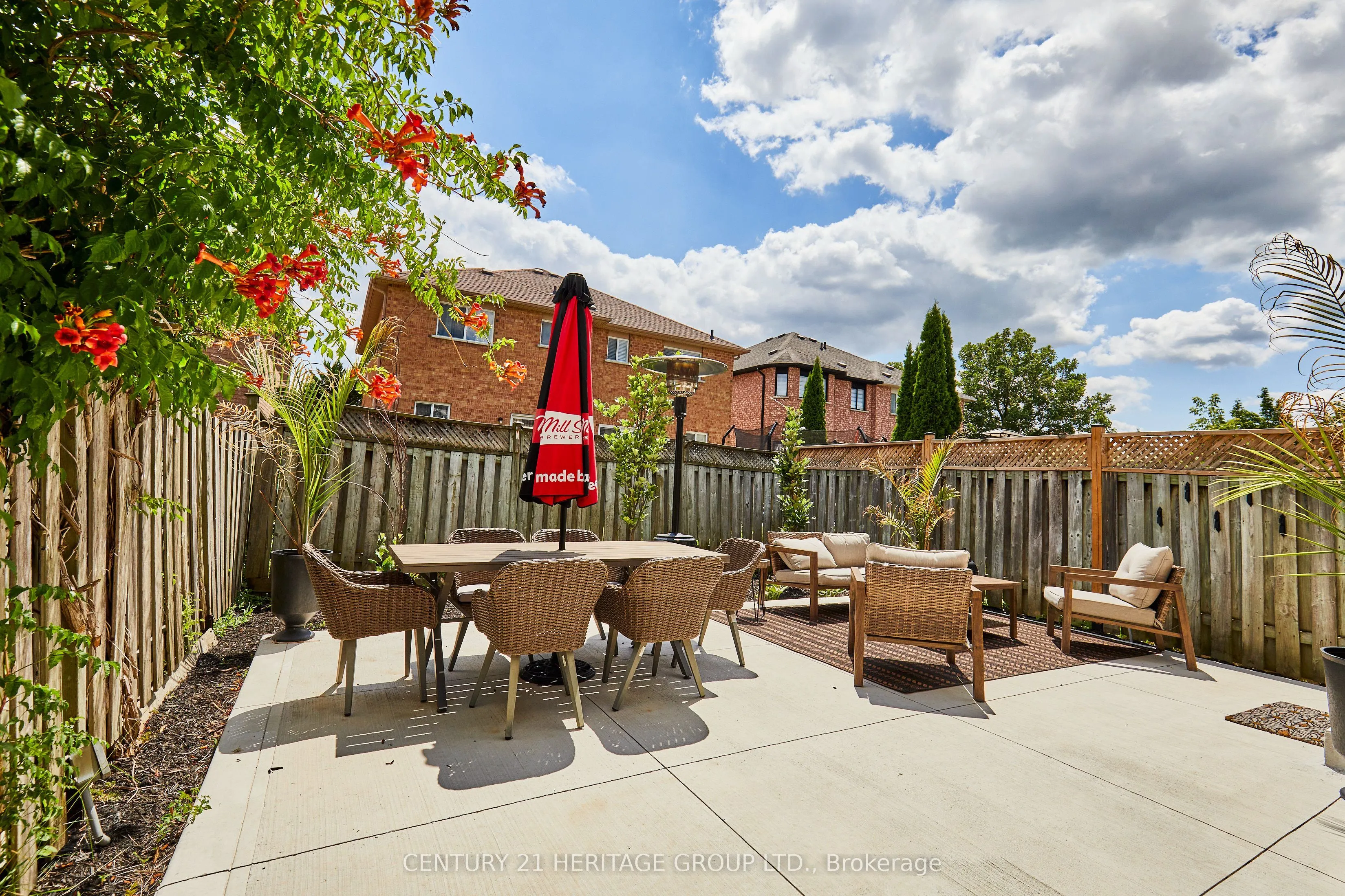 13 Carriage House Road