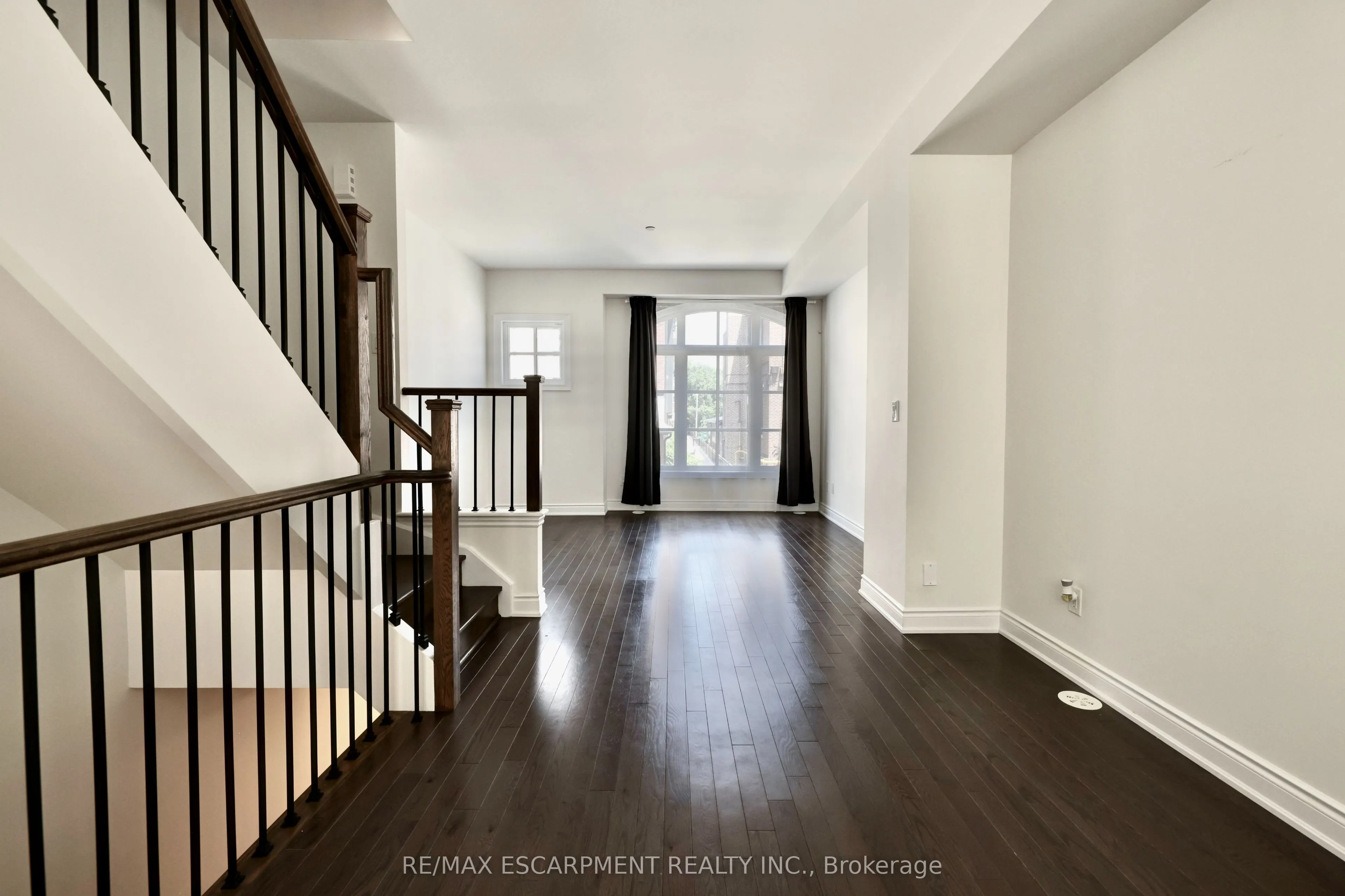 80 Daisy Avenue, #23
