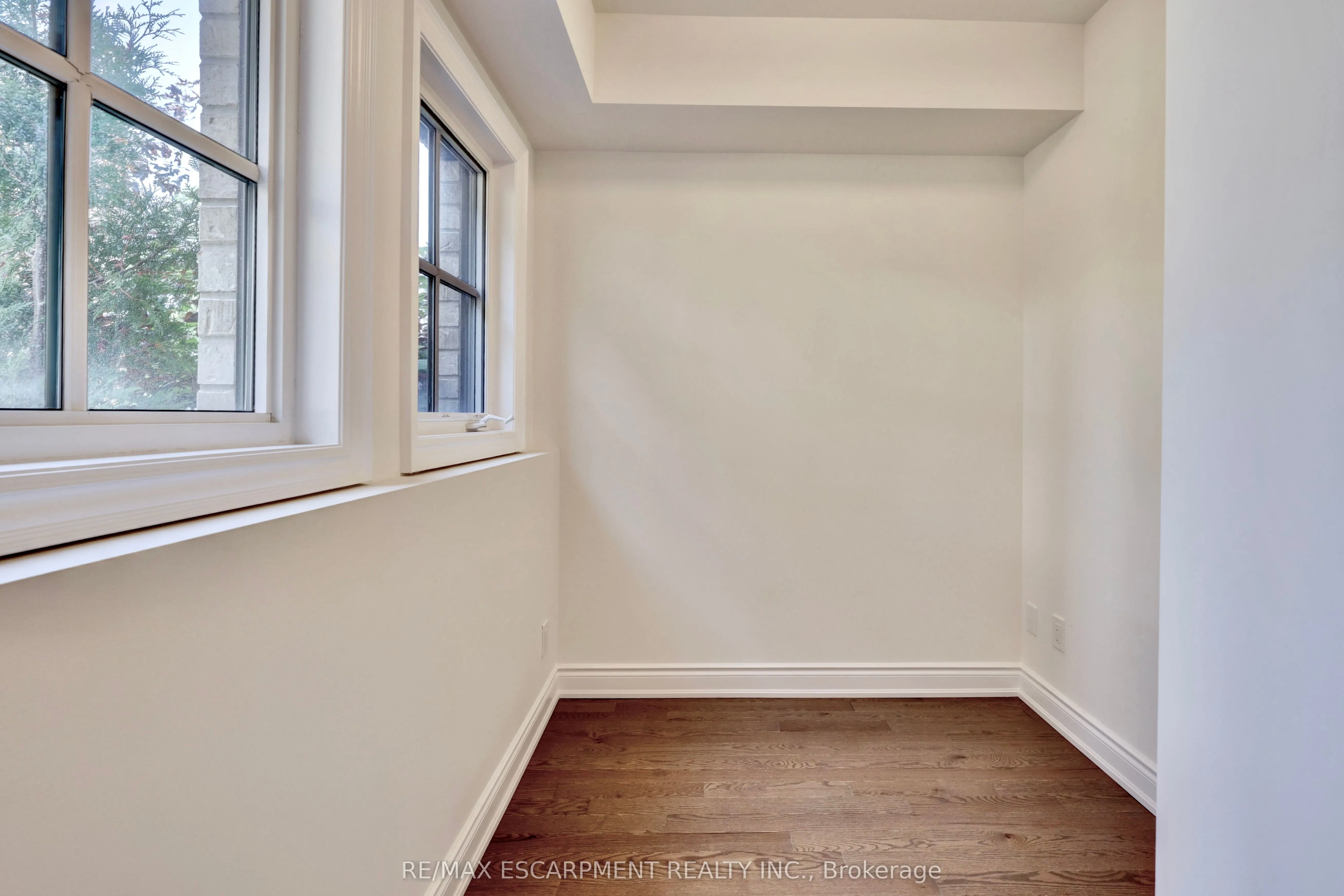 80 Daisy Avenue, #23