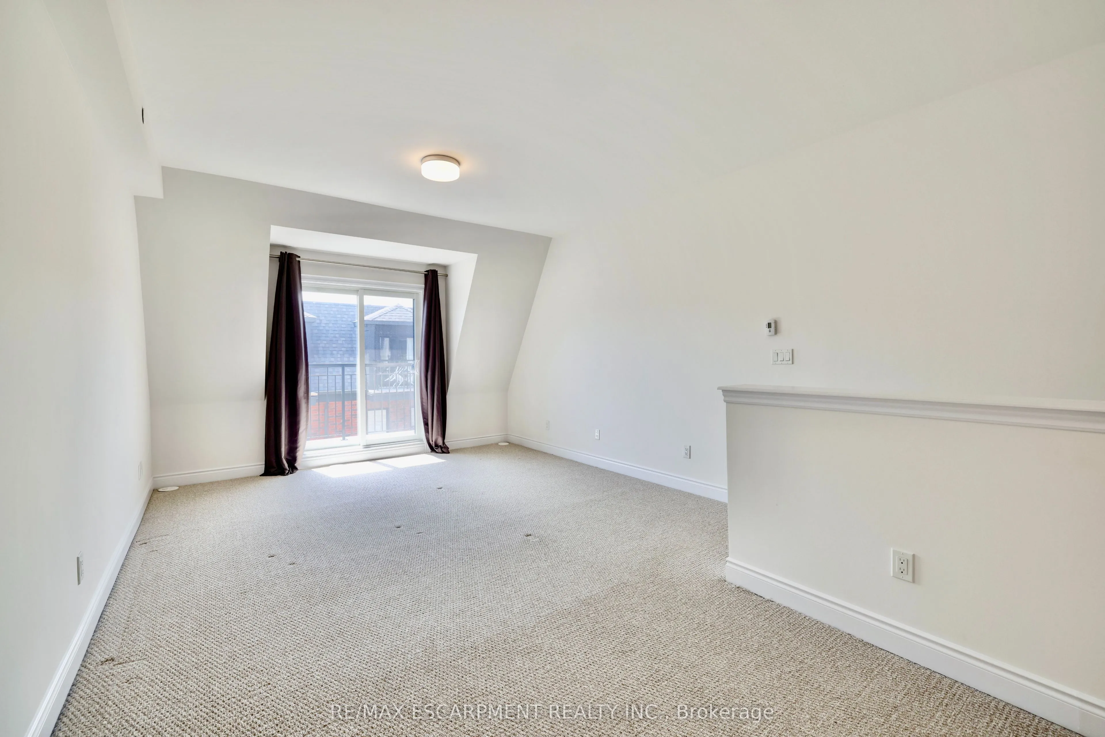 80 Daisy Avenue, #23