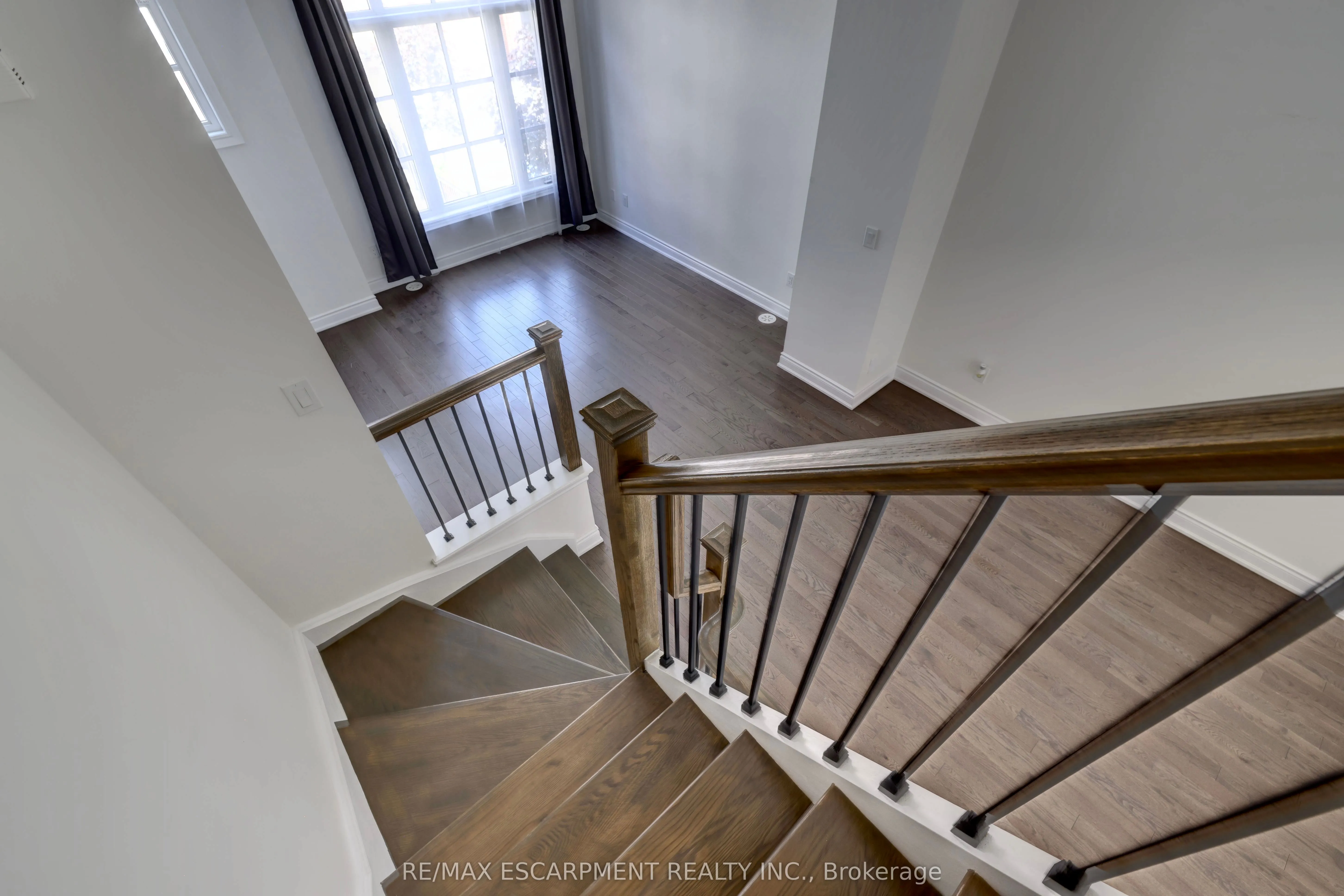 80 Daisy Avenue, #23