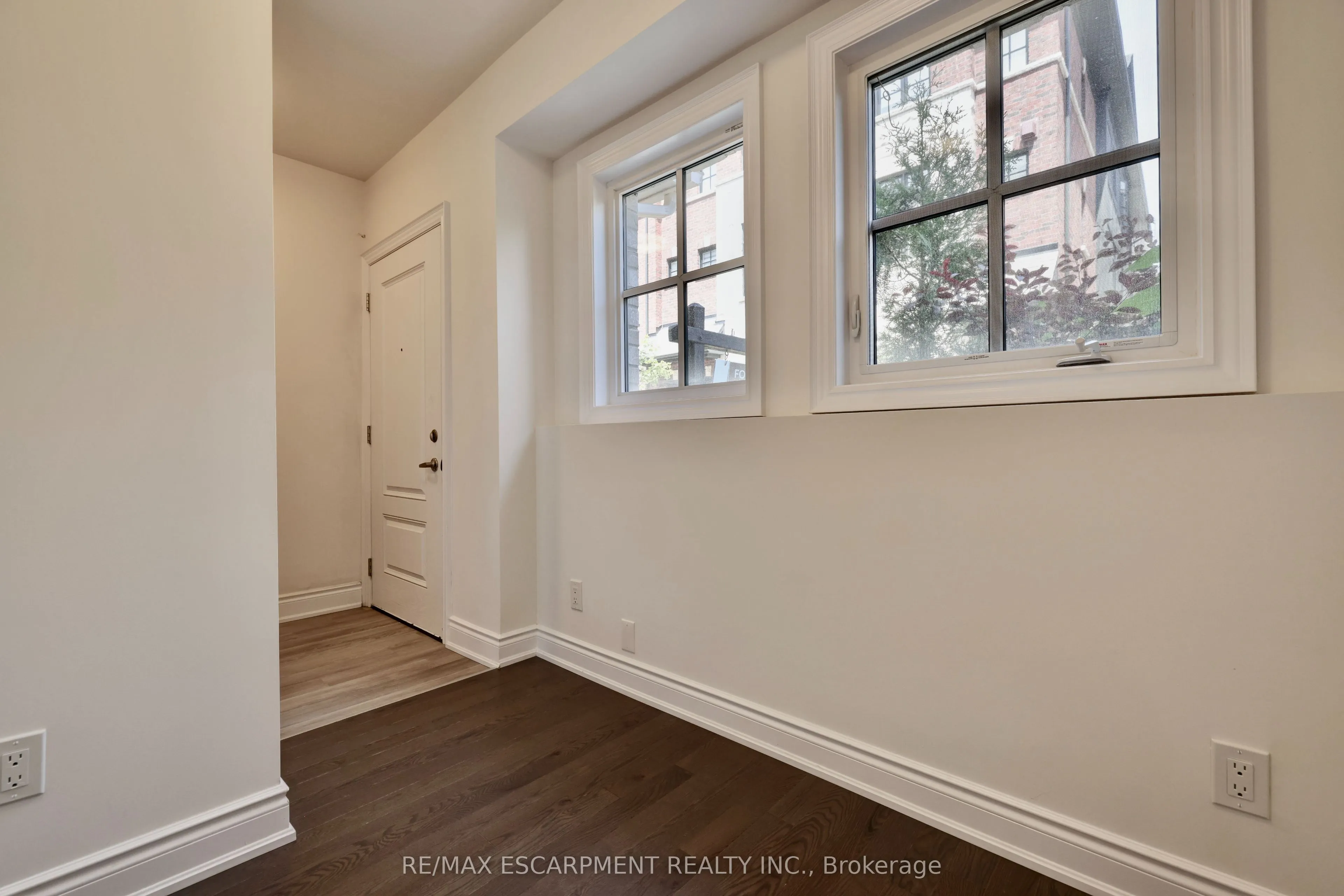80 Daisy Avenue, #23