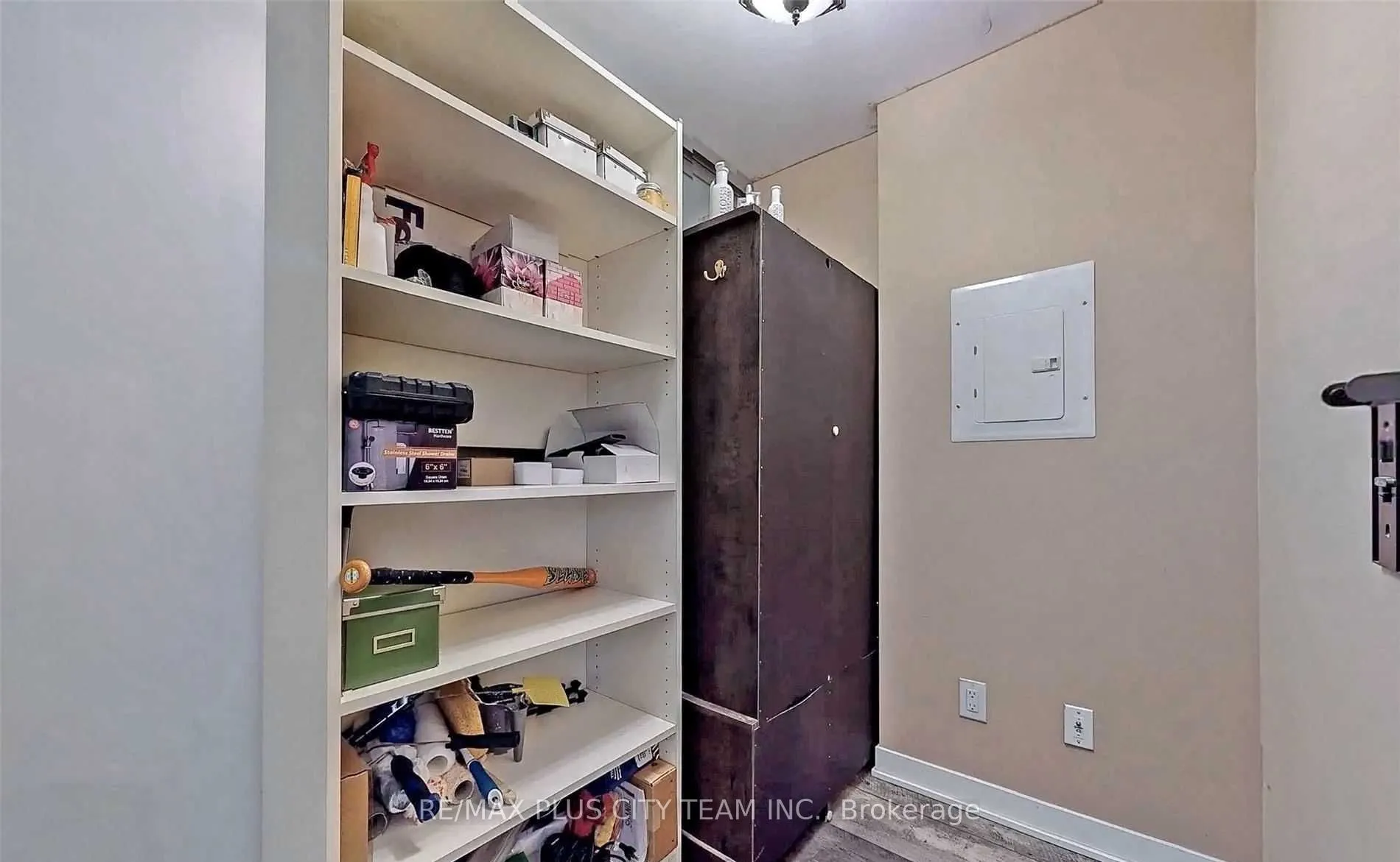 88 Park Lawn Road, #2316
