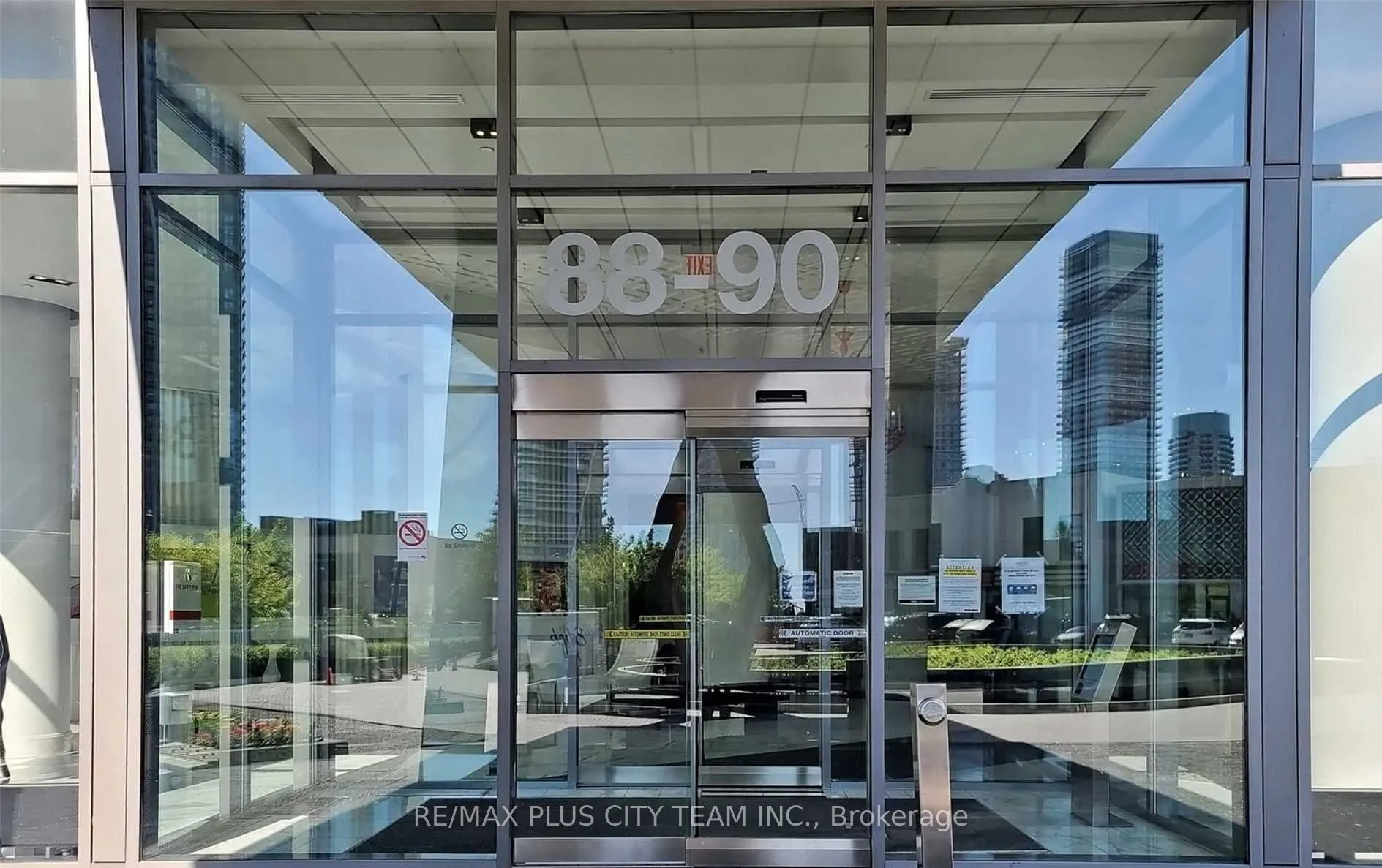88 Park Lawn Road, #2316