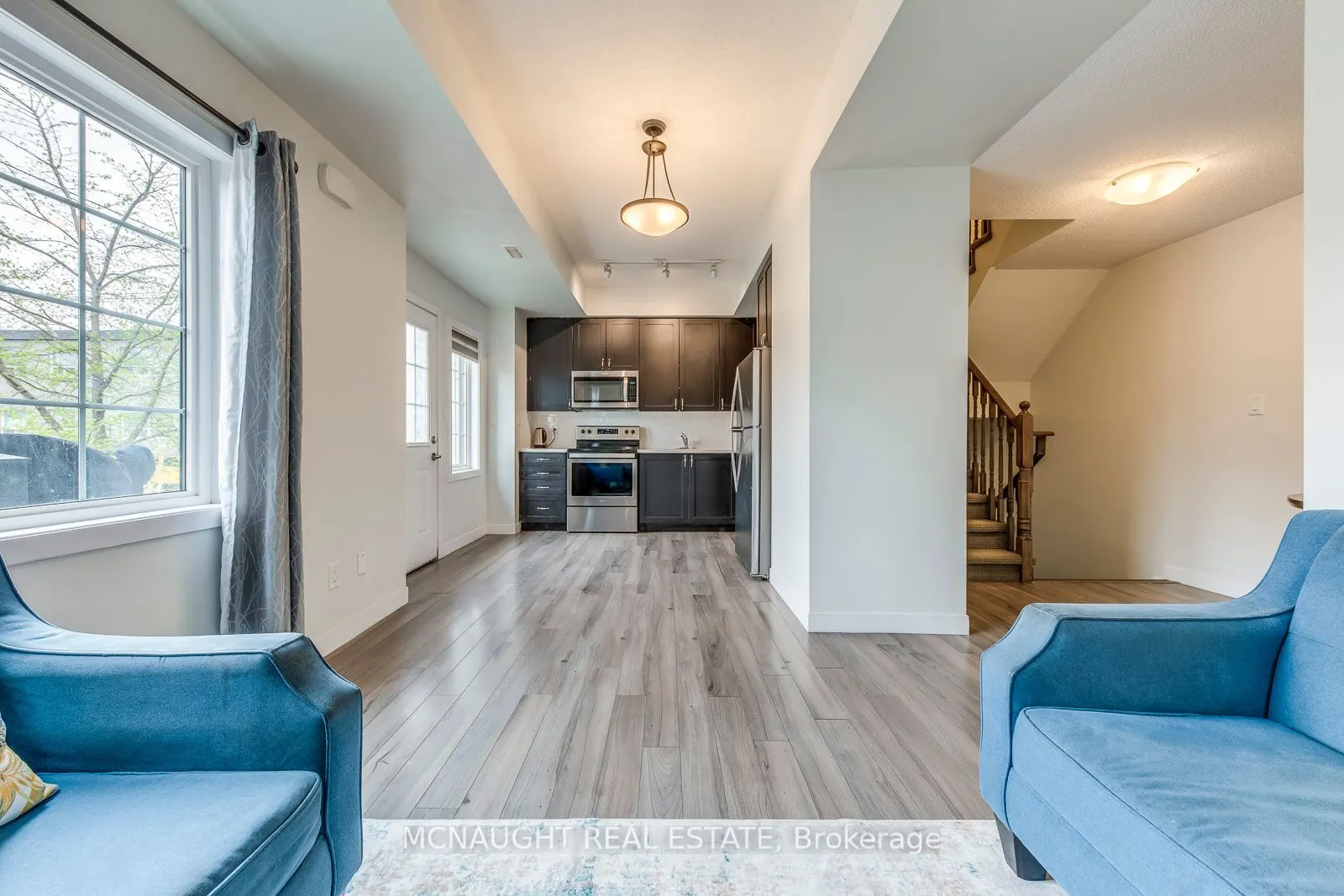 9 Forbes Avenue, #2
