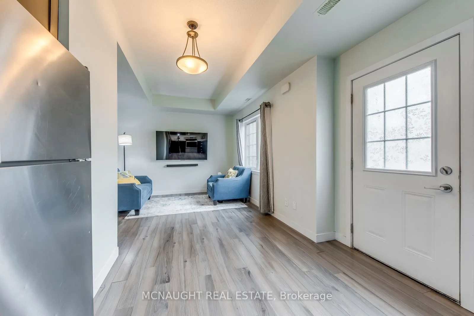 9 Forbes Avenue, #2