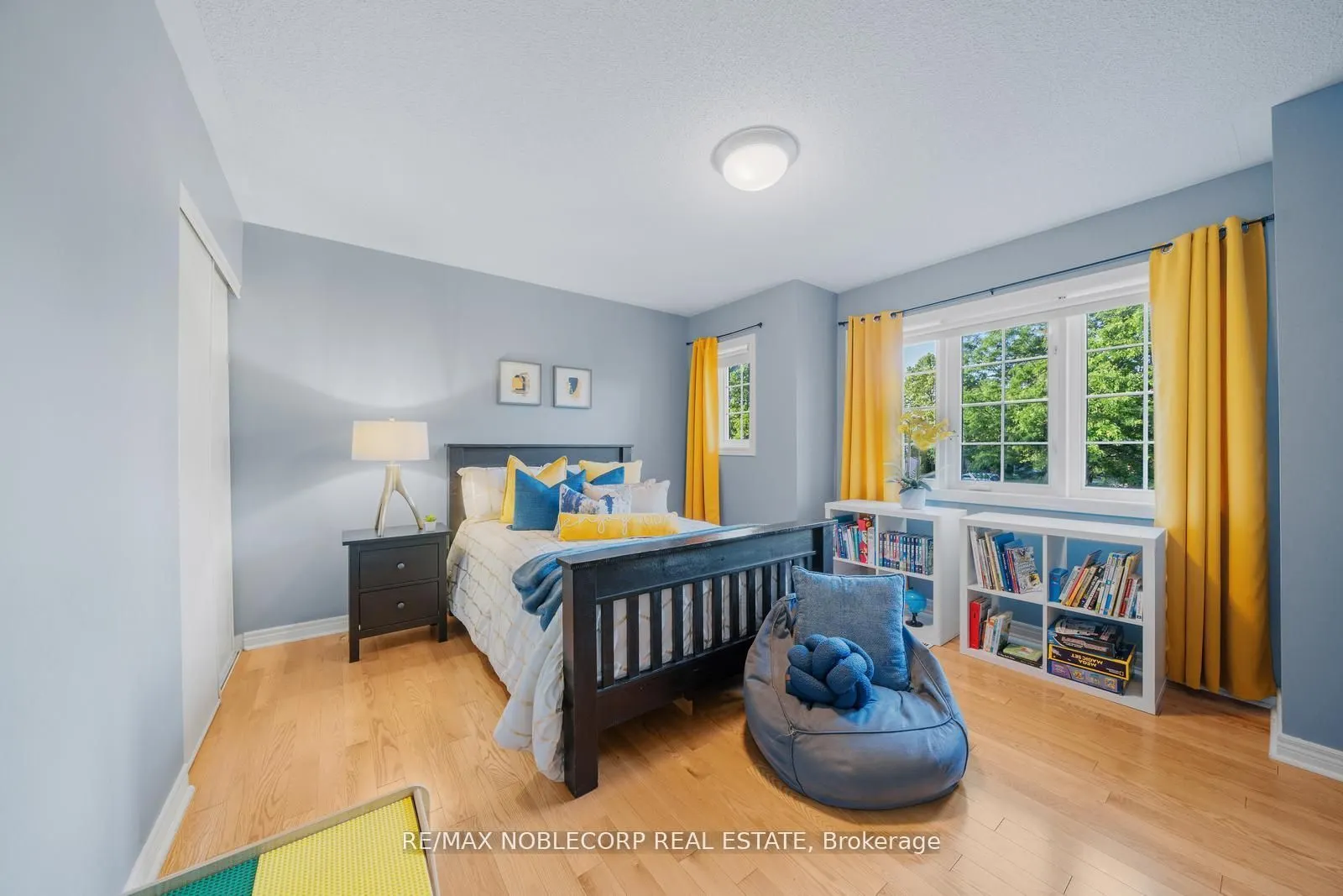 1857 Samuelson Circle