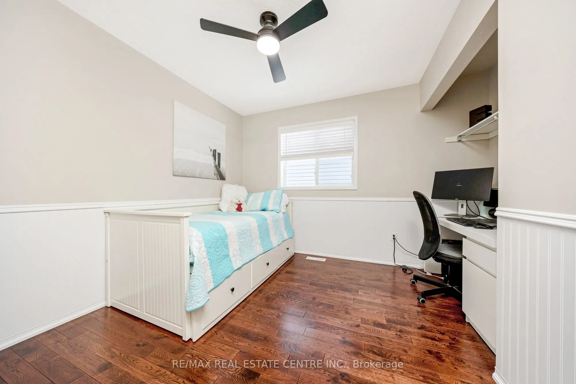 32 Tanners Drive