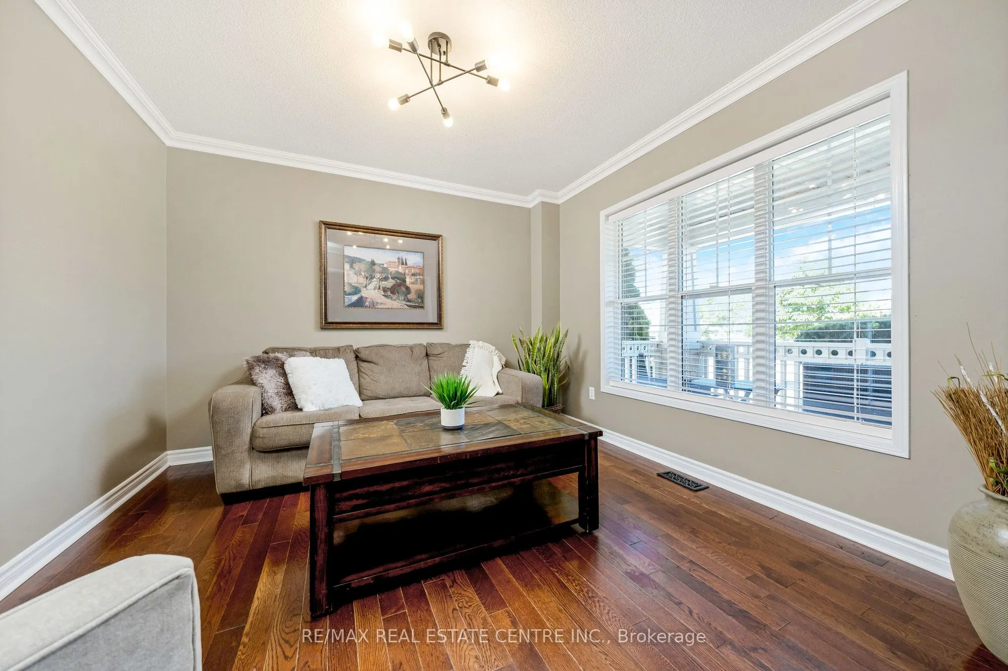 32 Tanners Drive
