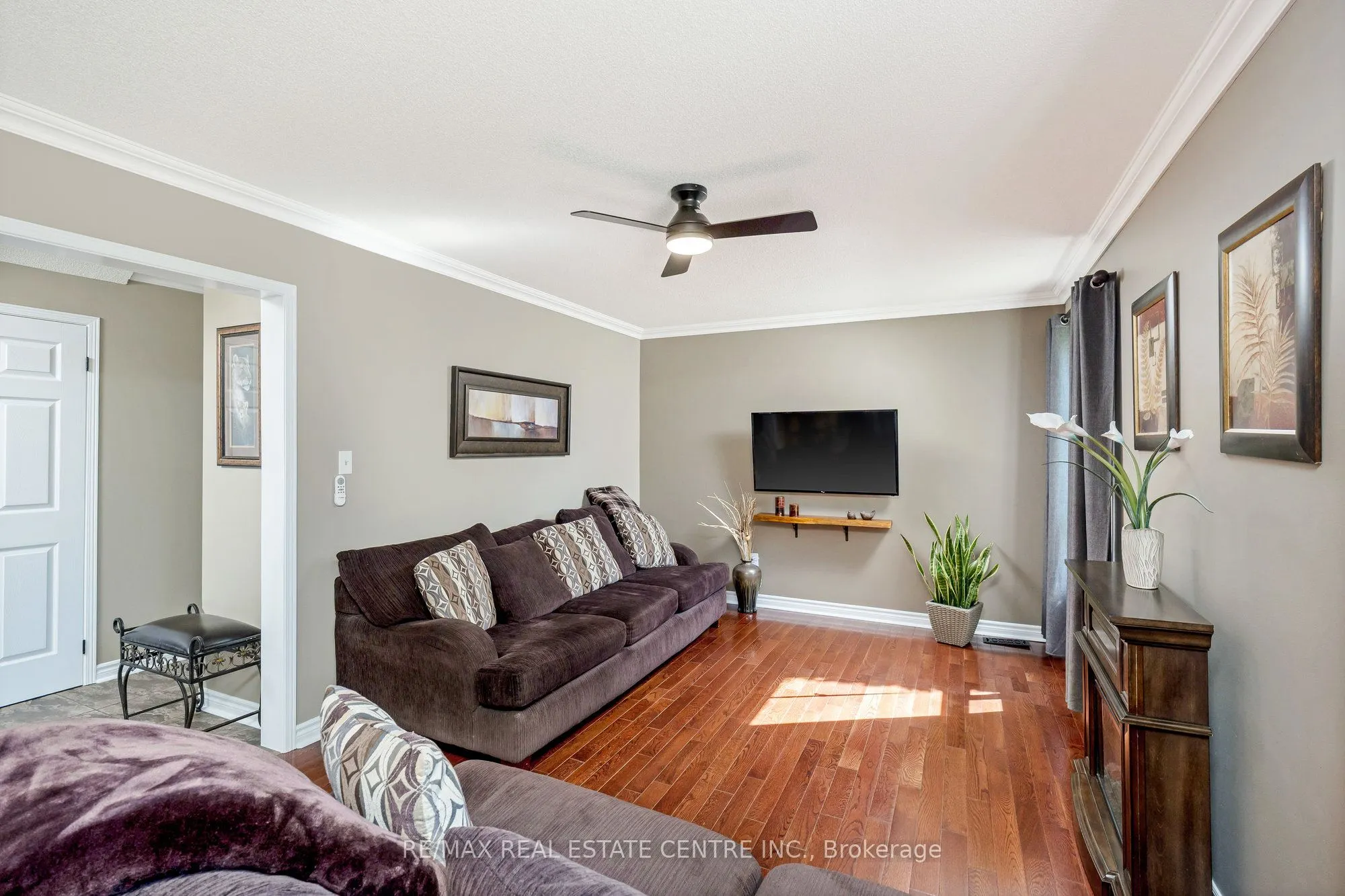 32 Tanners Drive