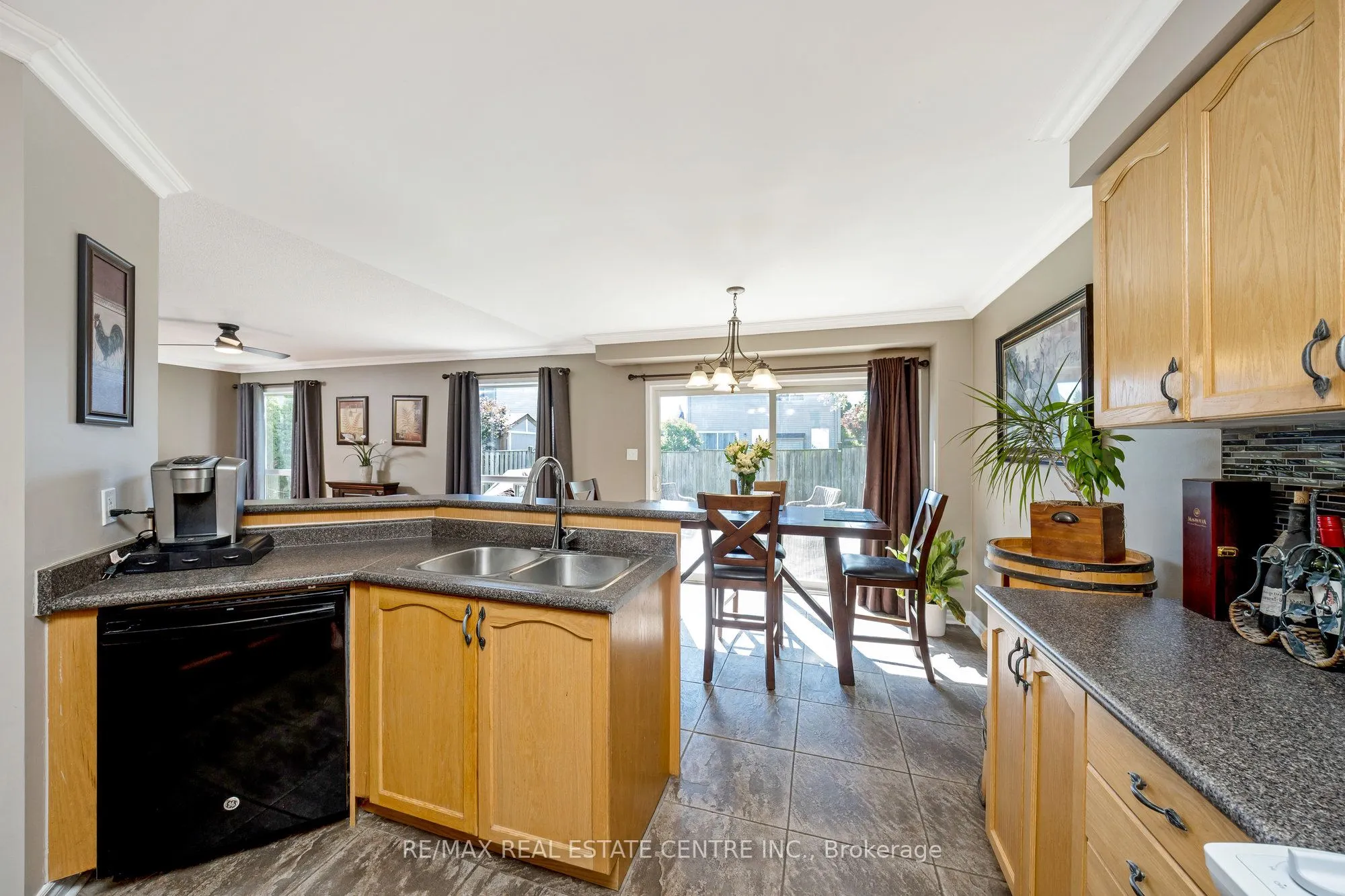 32 Tanners Drive