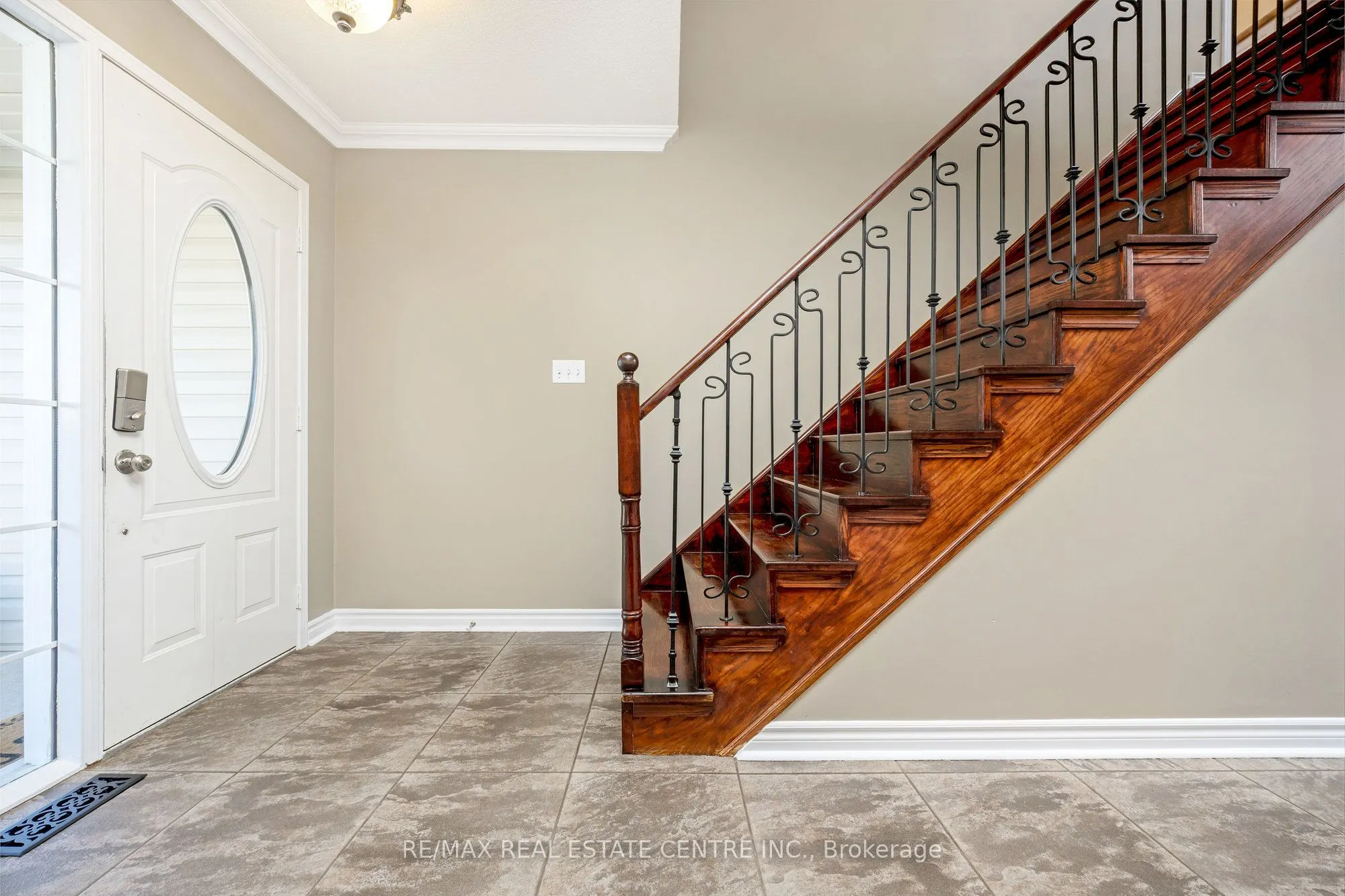 32 Tanners Drive
