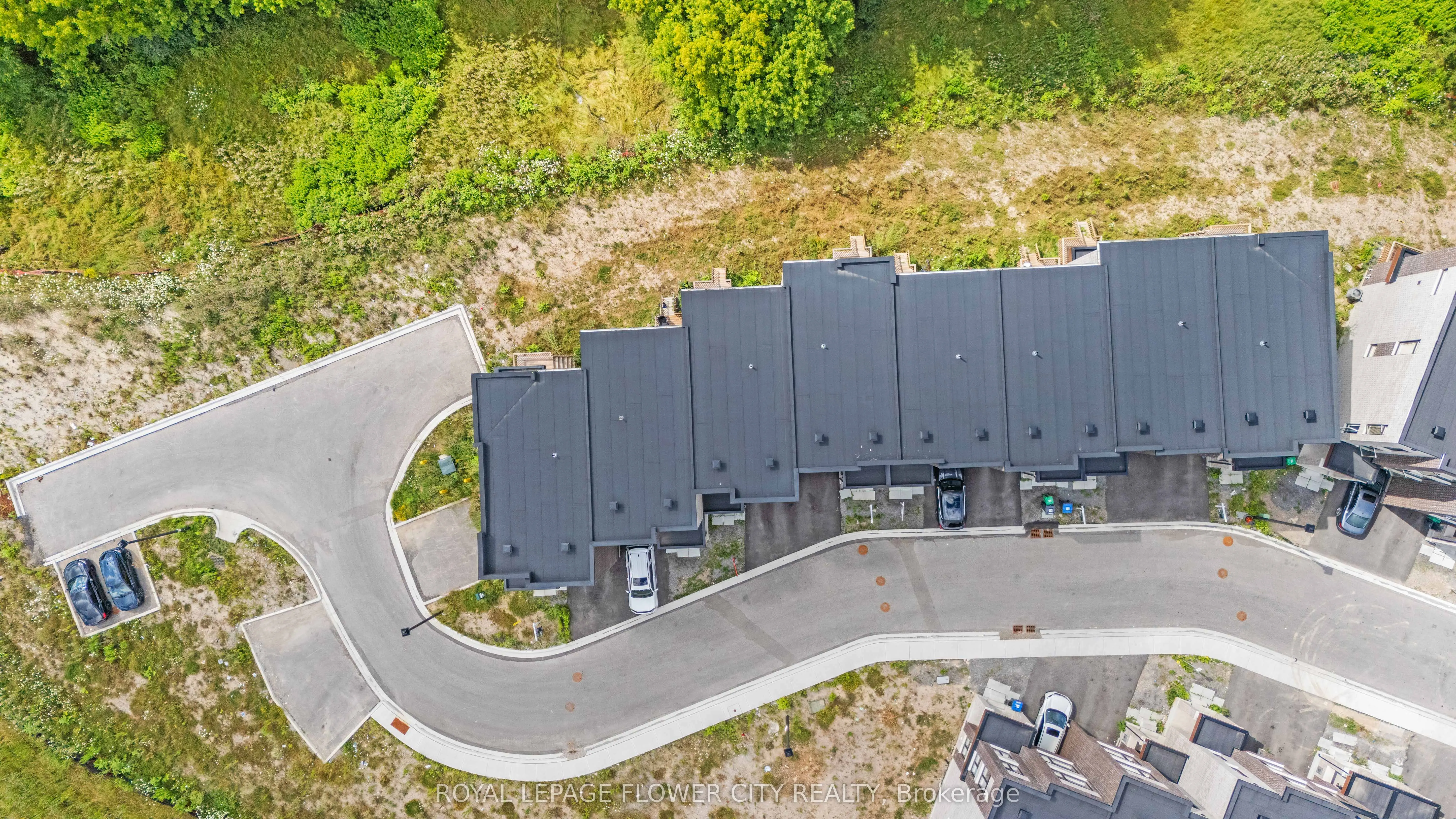 38 Queenpost Drive